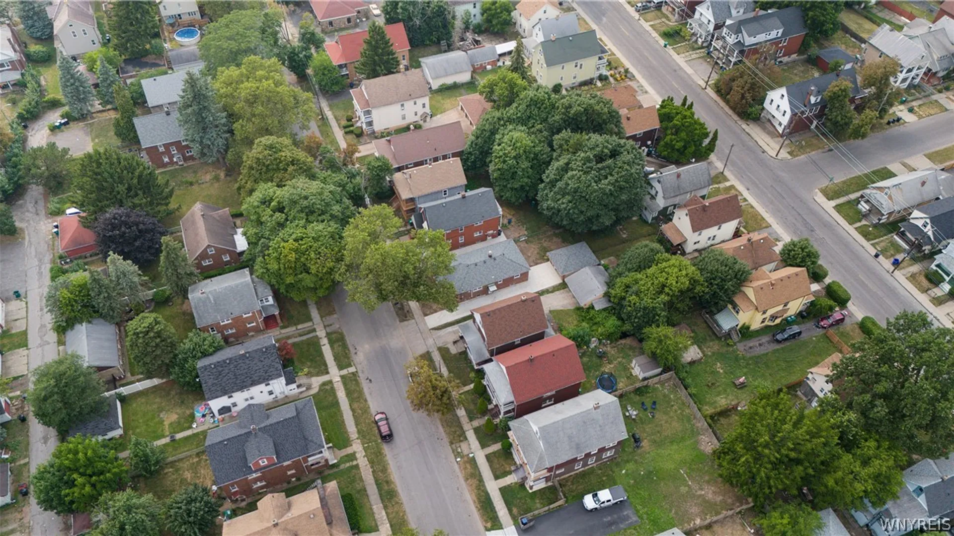 Property at 1748 Welch Avenue, Niagara Falls, NY 14303 33