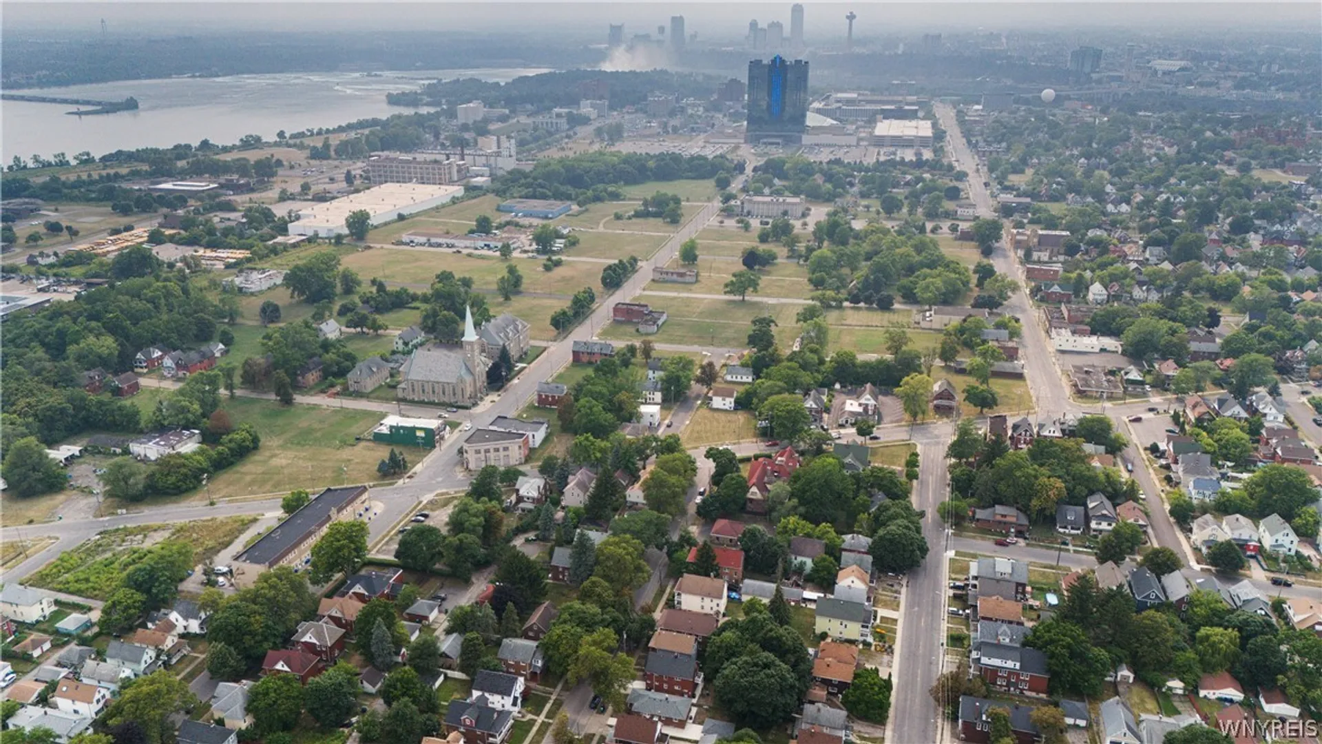 Property at 1748 Welch Avenue, Niagara Falls, NY 14303 34