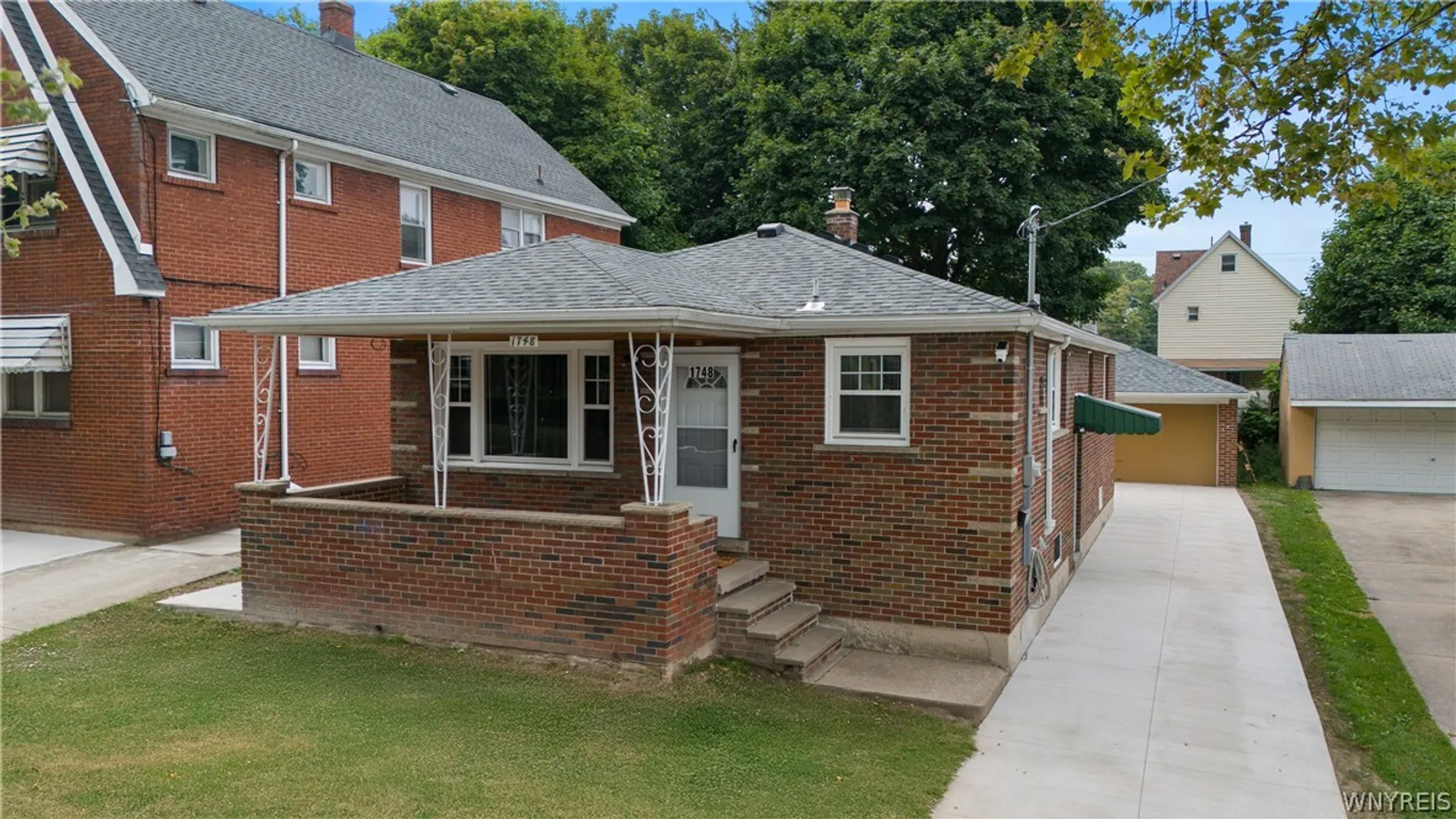 Property at 1748 Welch Avenue, Niagara Falls, NY 14303 6