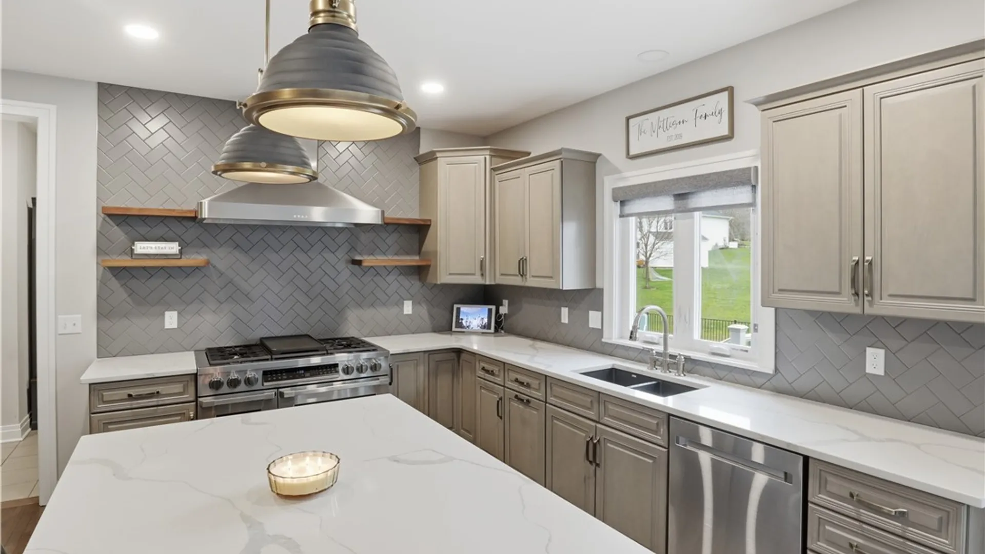 Property at 17 Woodthrush, Orchard Park, NY 14127 12