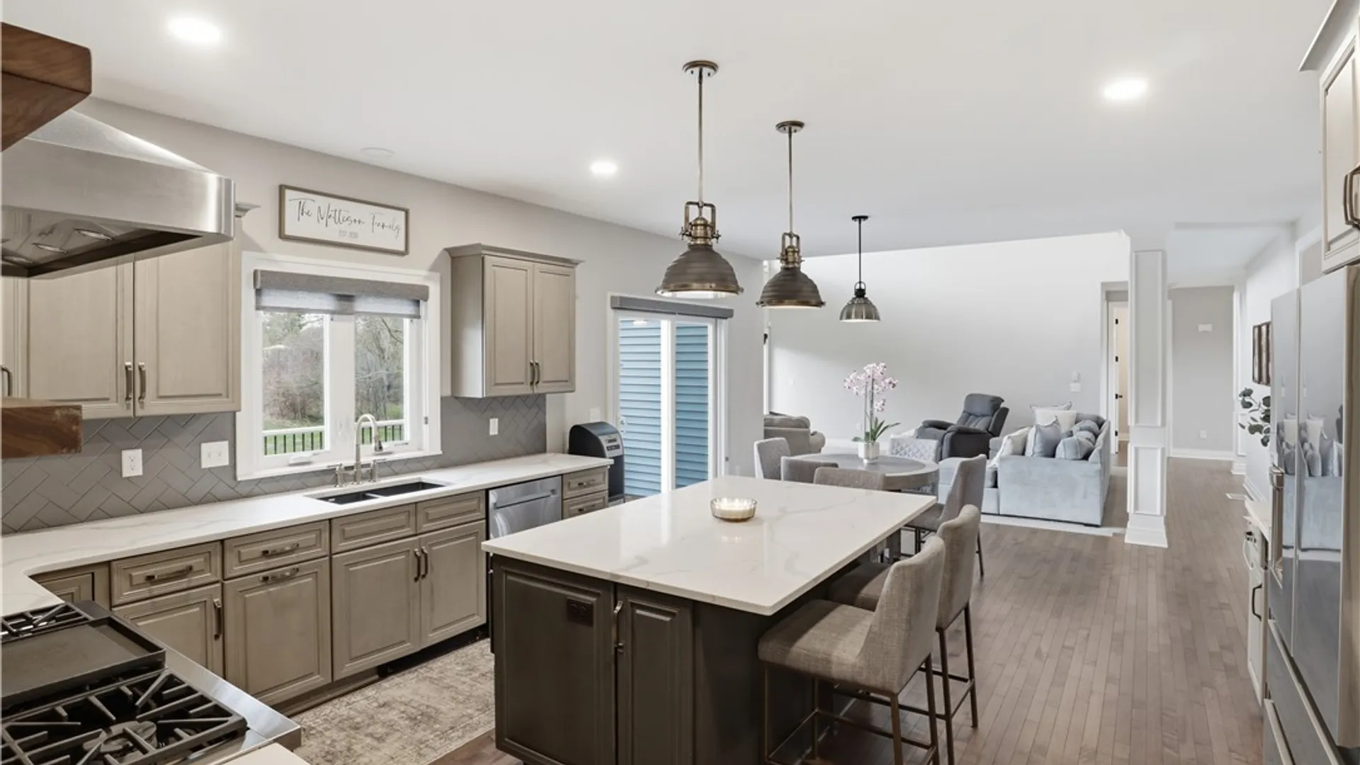 Property at 17 Woodthrush, Orchard Park, NY 14127 14