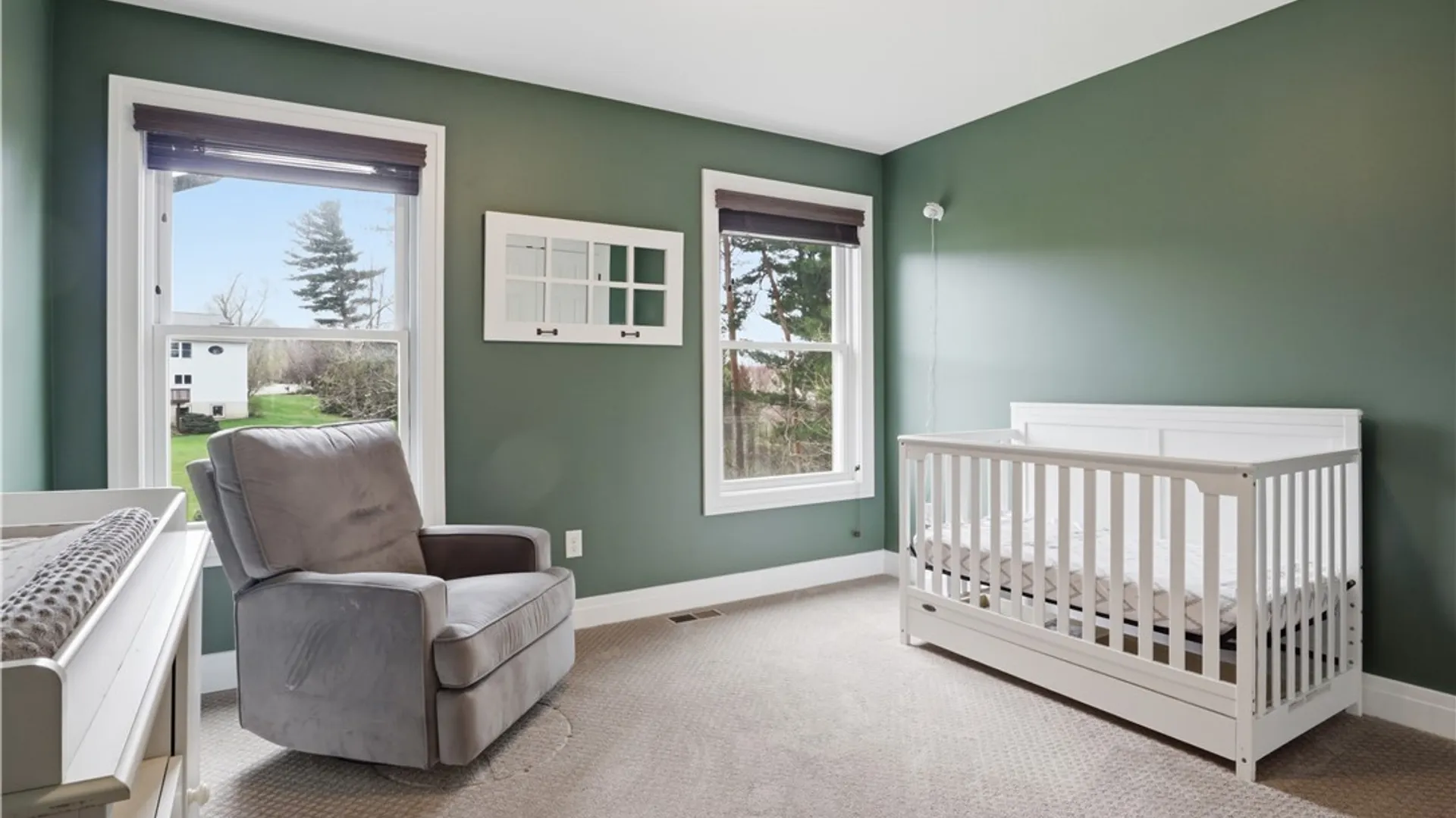 Property at 17 Woodthrush, Orchard Park, NY 14127 28