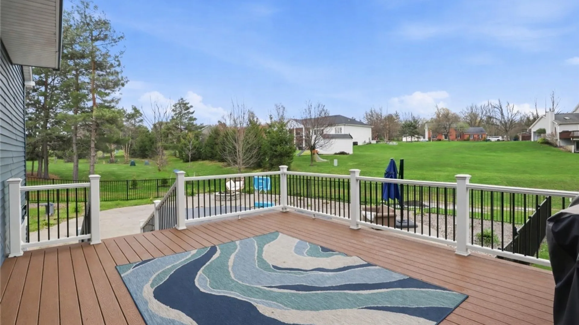 Property at 17 Woodthrush, Orchard Park, NY 14127 40