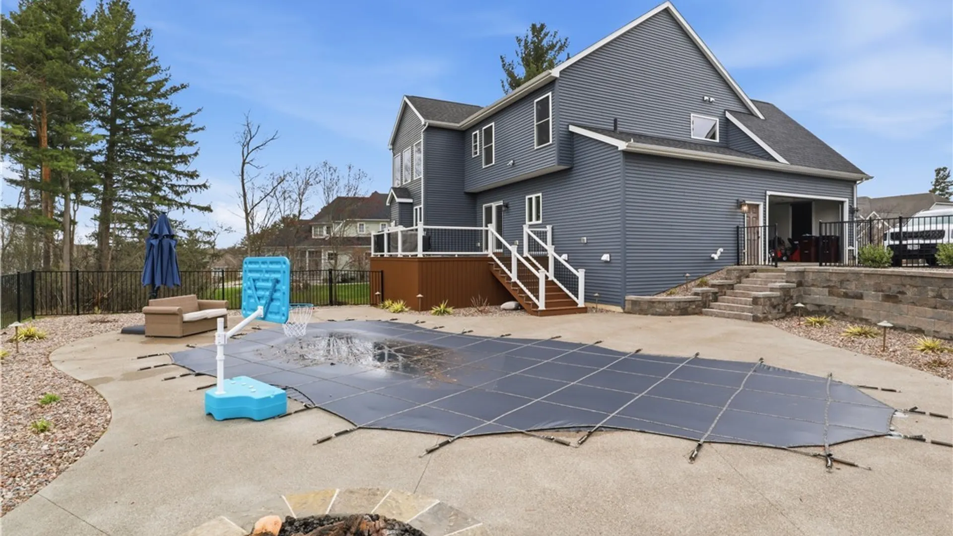 Property at 17 Woodthrush, Orchard Park, NY 14127 43