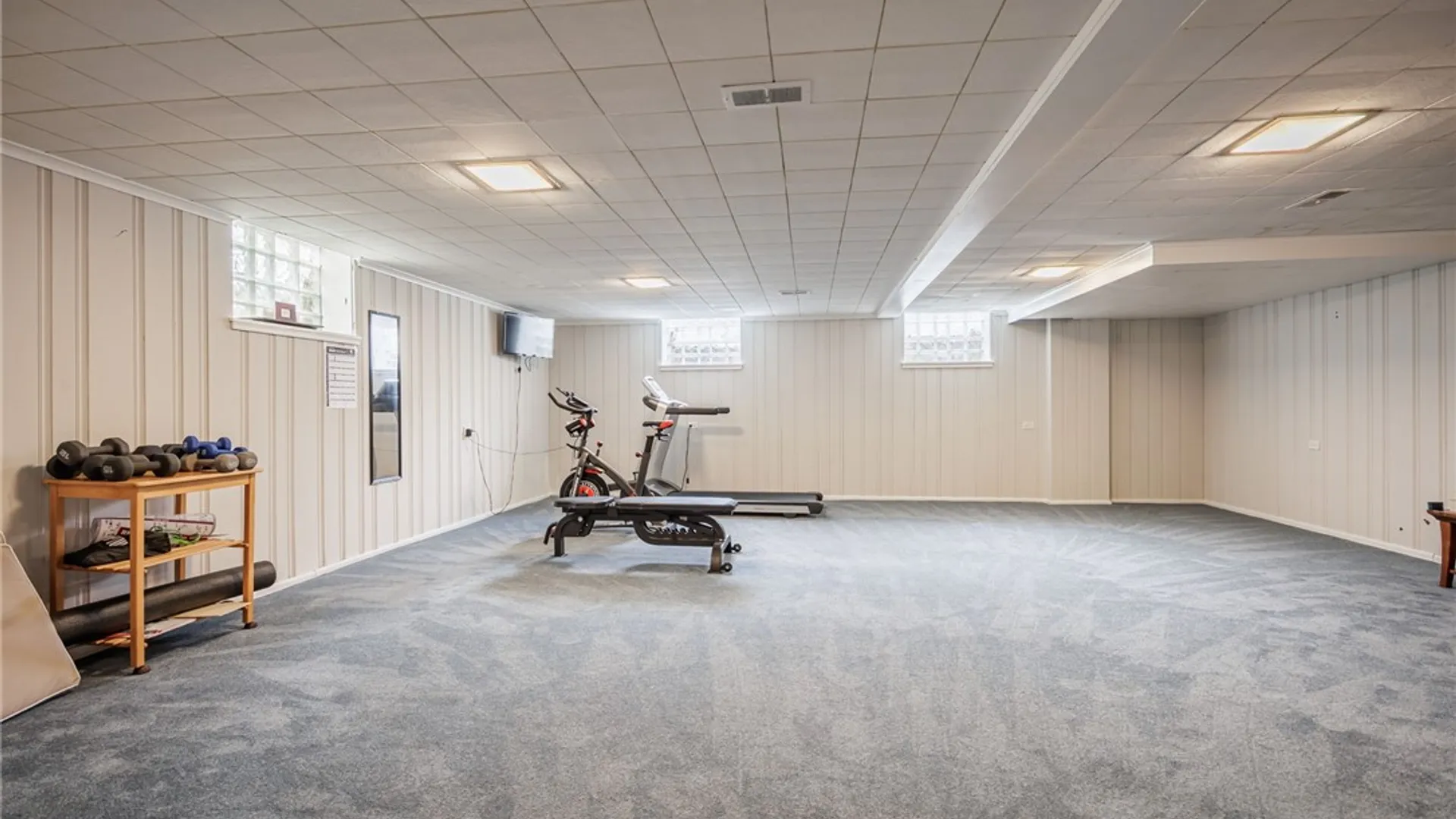 Property at 135 Coniston Drive, Brighton, NY 14610 20