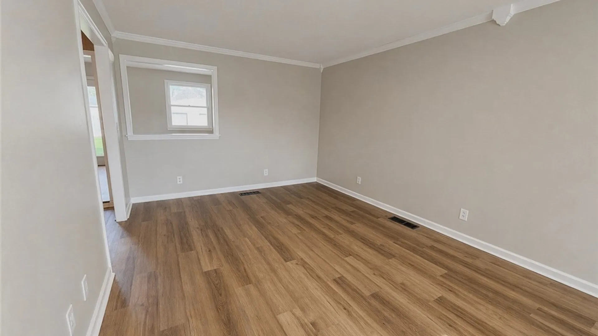 Property at 114 Colonel Drive, Rome, NY 13440 8