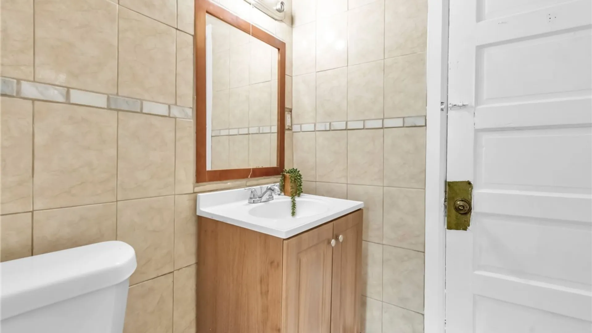 Property at 723 Kensington Avenue, Buffalo, NY 14215 23