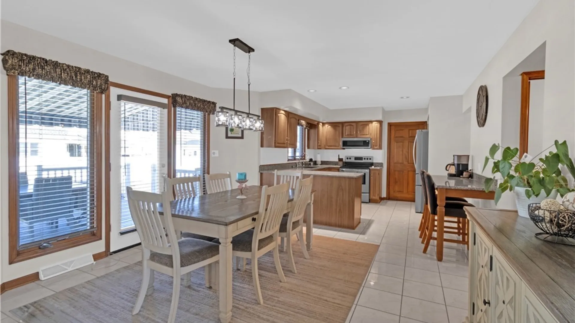 Property at 3319 Blossom Lane, Wheatfield, NY 14120 11