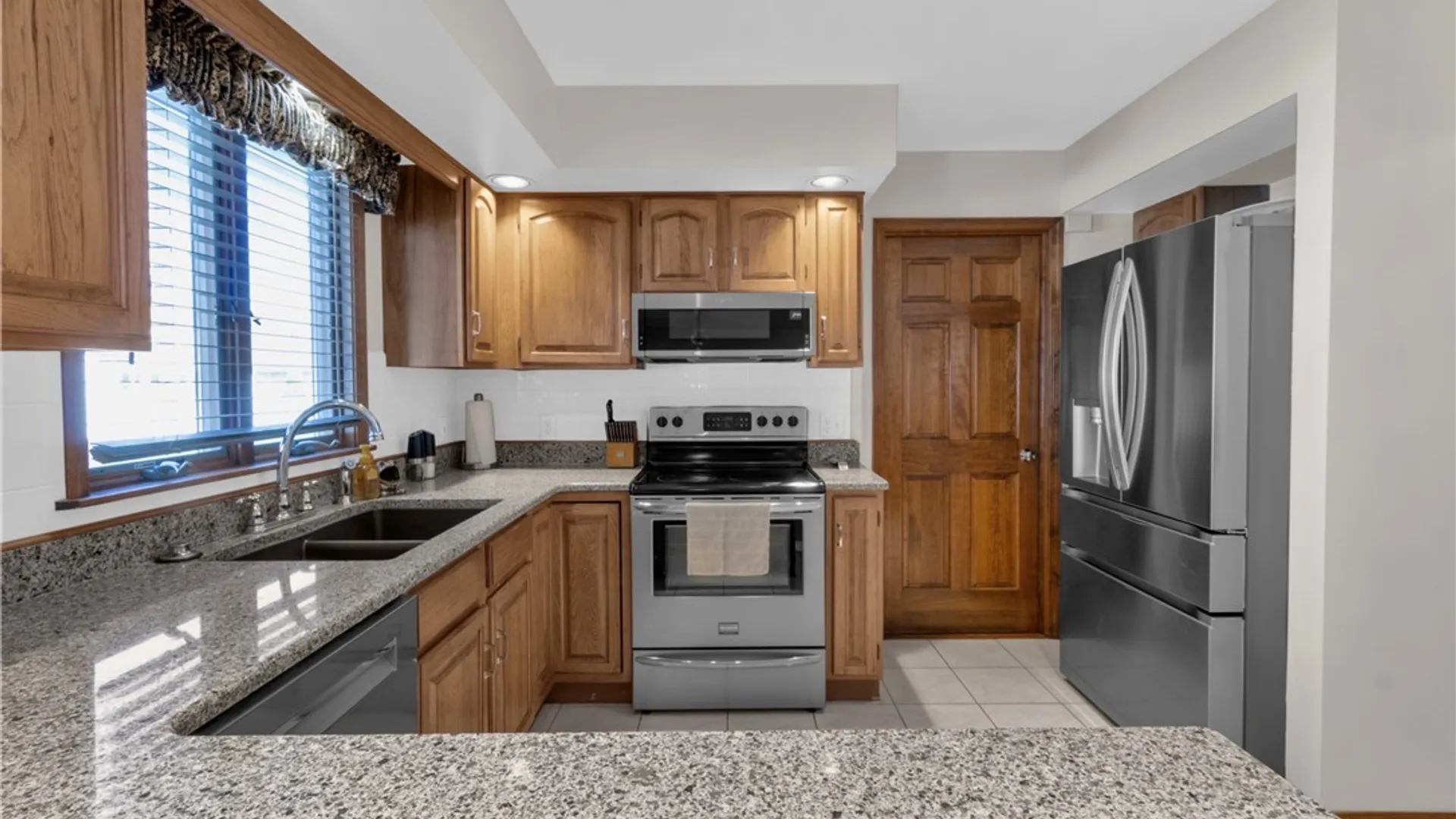 Property at 3319 Blossom Lane, Wheatfield, NY 14120 14