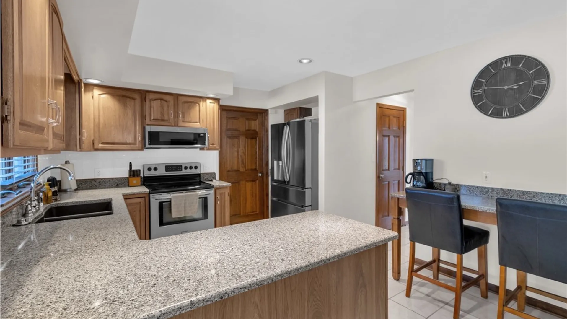 Property at 3319 Blossom Lane, Wheatfield, NY 14120 17