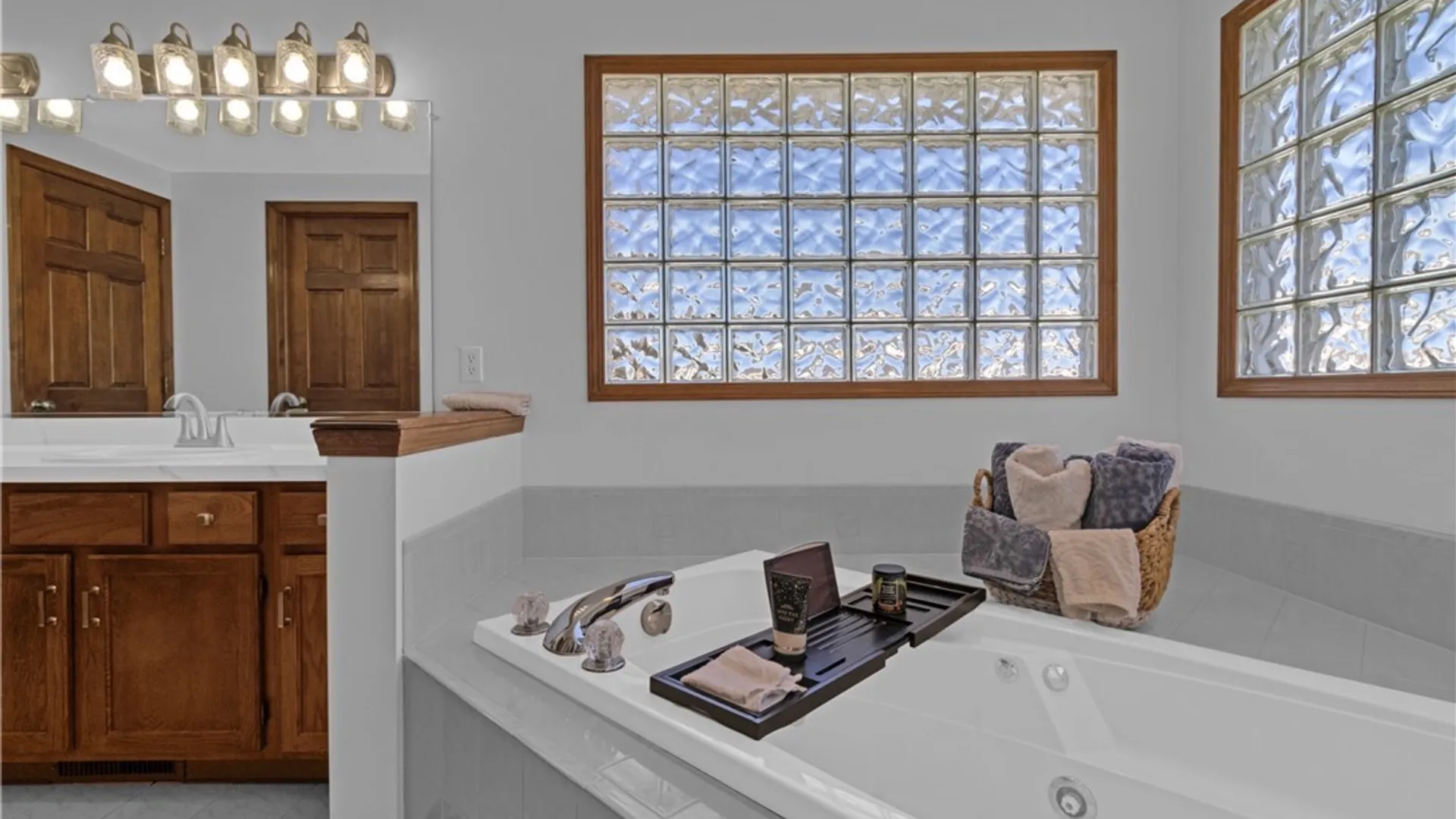 Property at 3319 Blossom Lane, Wheatfield, NY 14120 27