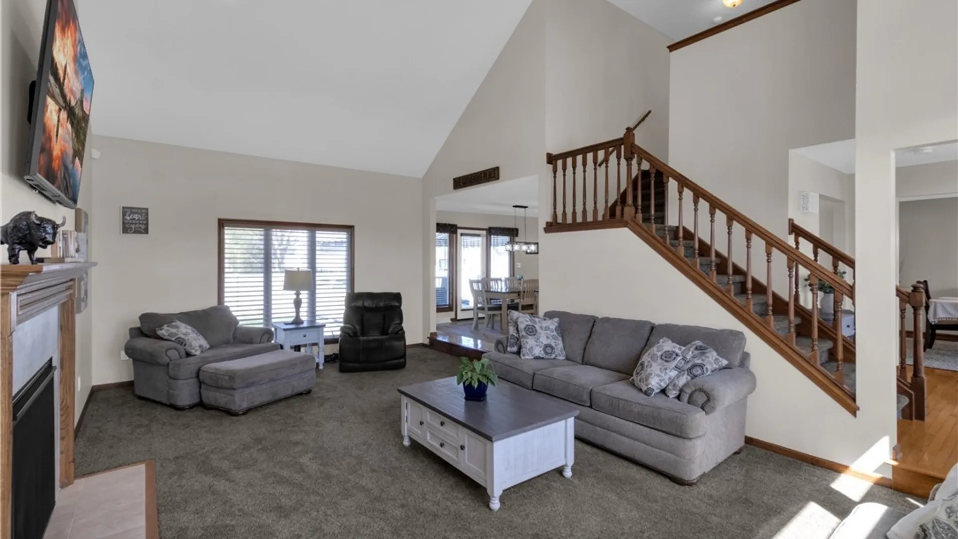 Property at 3319 Blossom Lane, Wheatfield, NY 14120 5