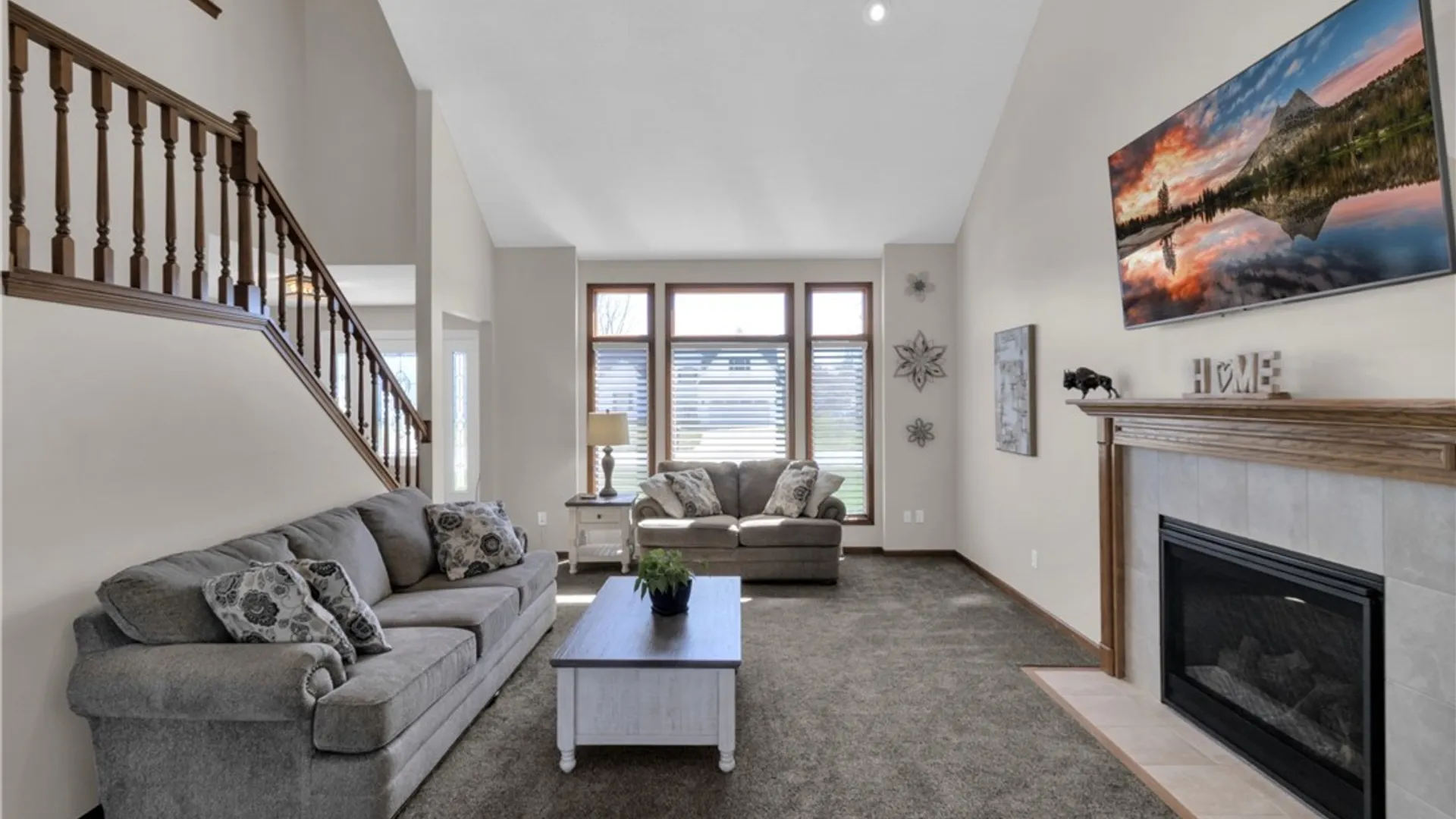 Property at 3319 Blossom Lane, Wheatfield, NY 14120 8