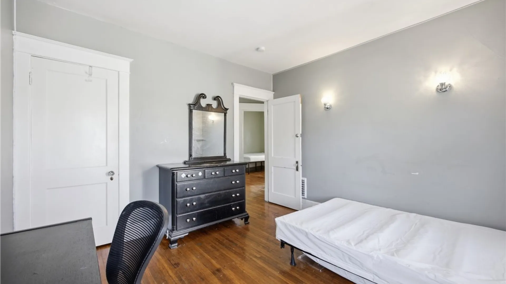 Property at 208 Lisbon Avenue, Buffalo, NY 14215 28