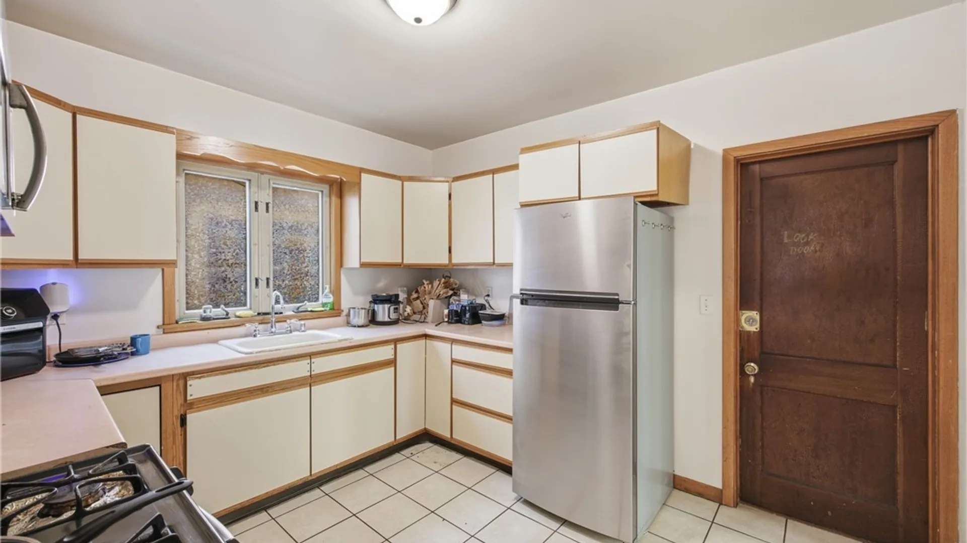 Property at 208 Lisbon Avenue, Buffalo, NY 14215 8