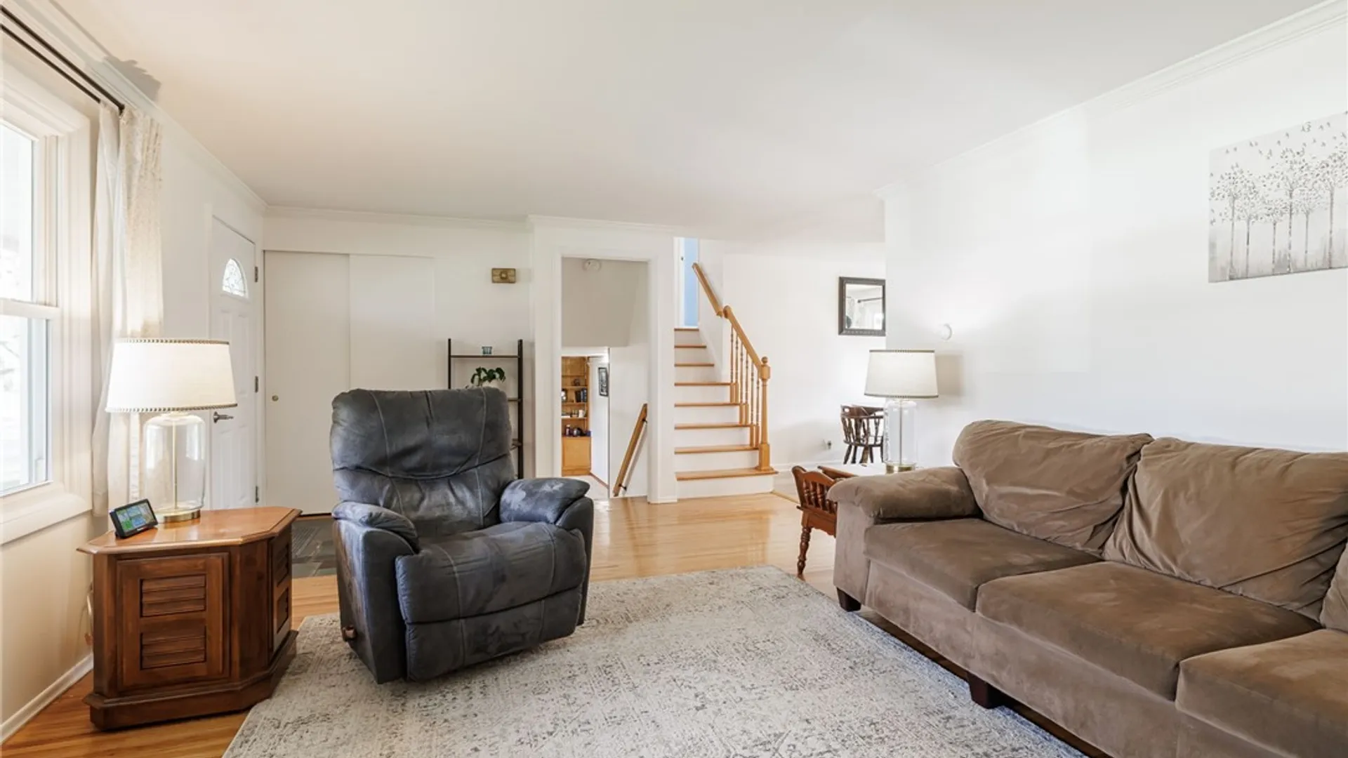 Property at 30 Stuyvesant Road, Pittsford, NY 14534 12