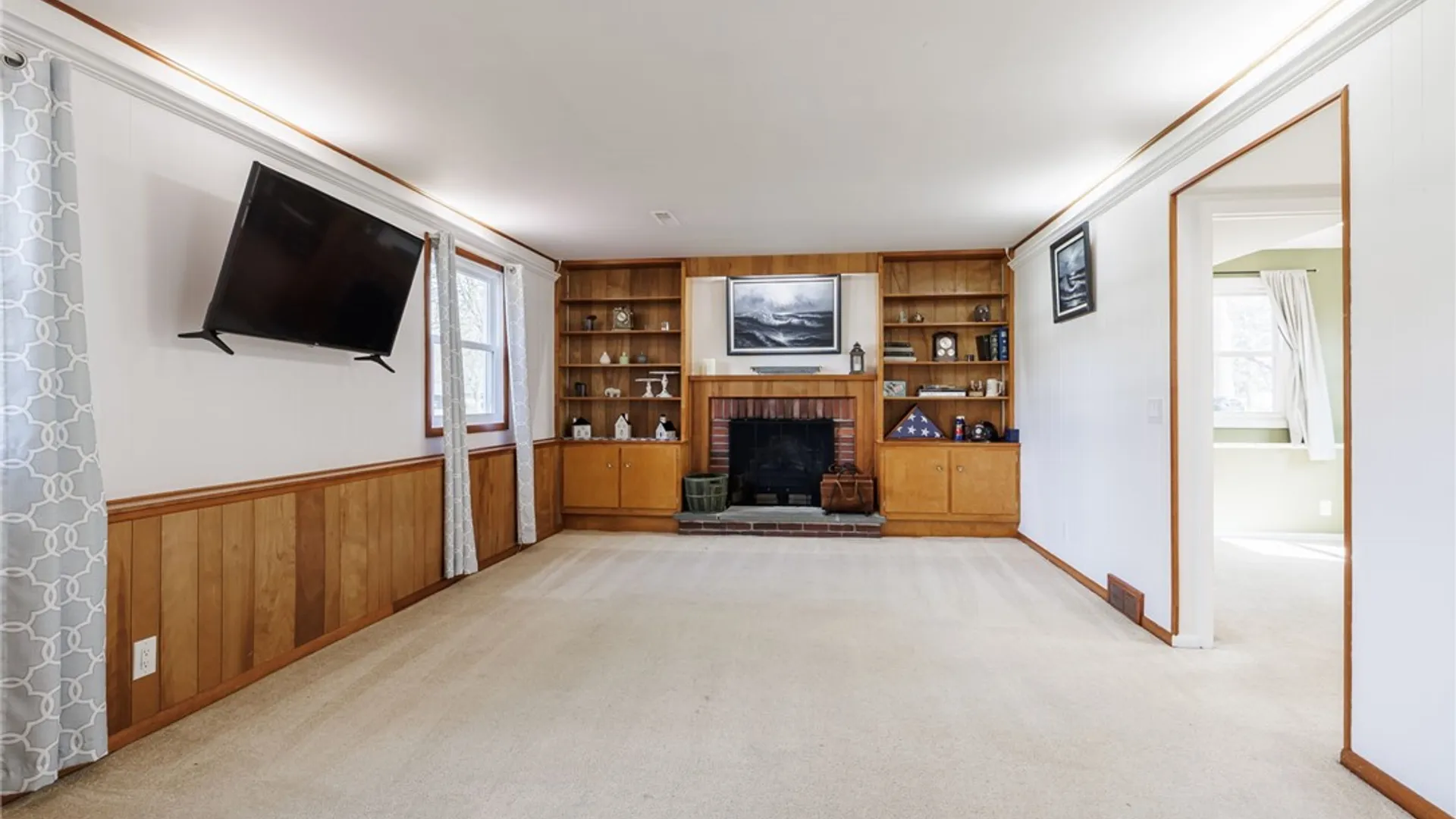 Property at 30 Stuyvesant Road, Pittsford, NY 14534 18