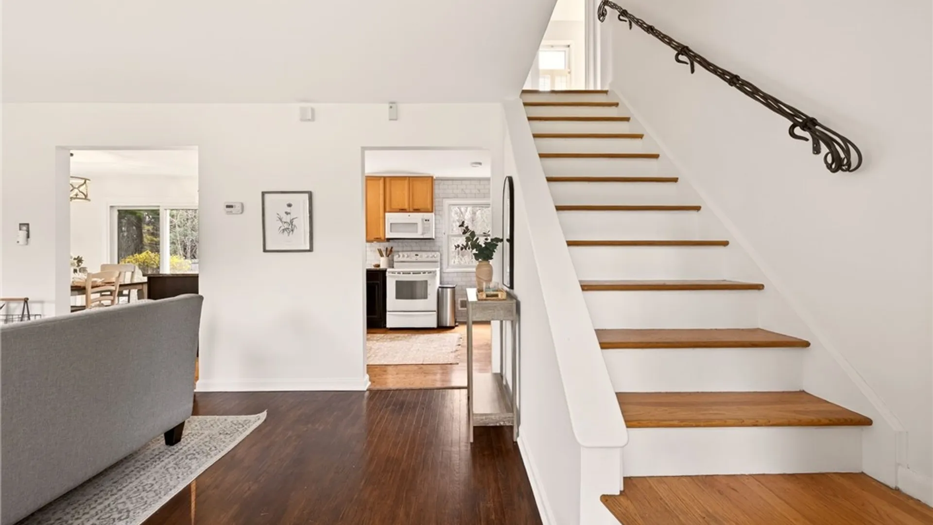 Property at 368 Marsh Road, Pittsford, NY 14534 3