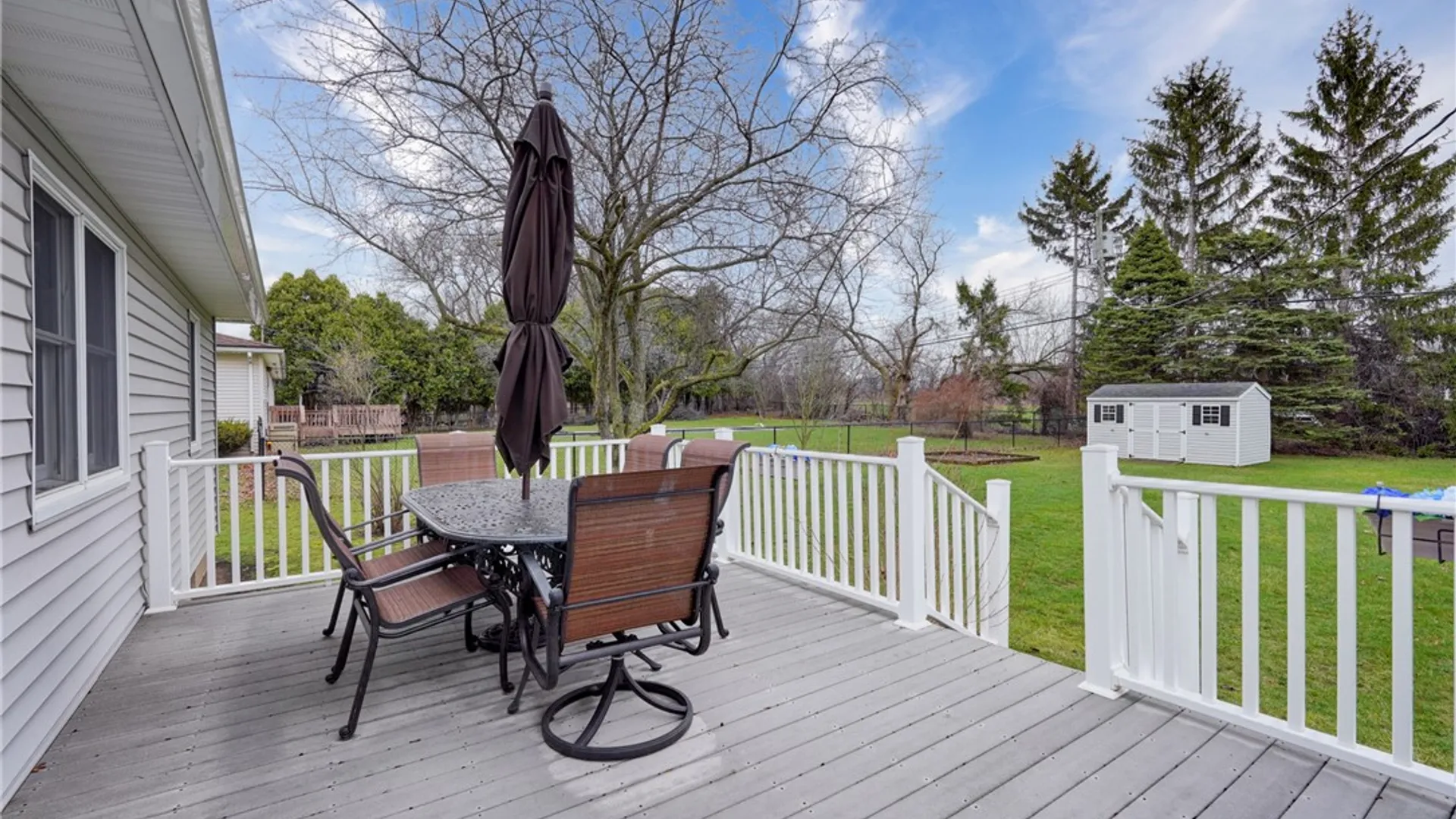 Property at 18 Palo Alto Drive, Henrietta, NY 14623 22