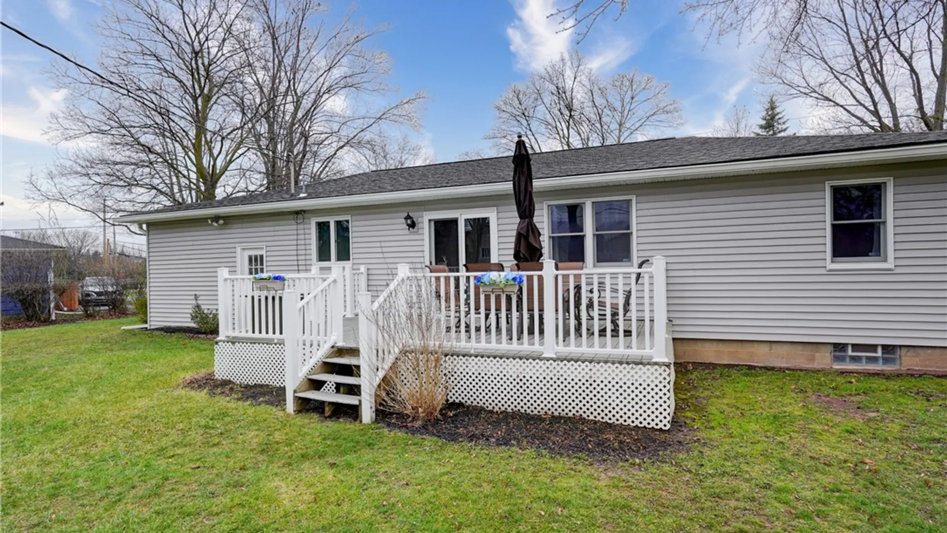 Property at 18 Palo Alto Drive, Henrietta, NY 14623 24