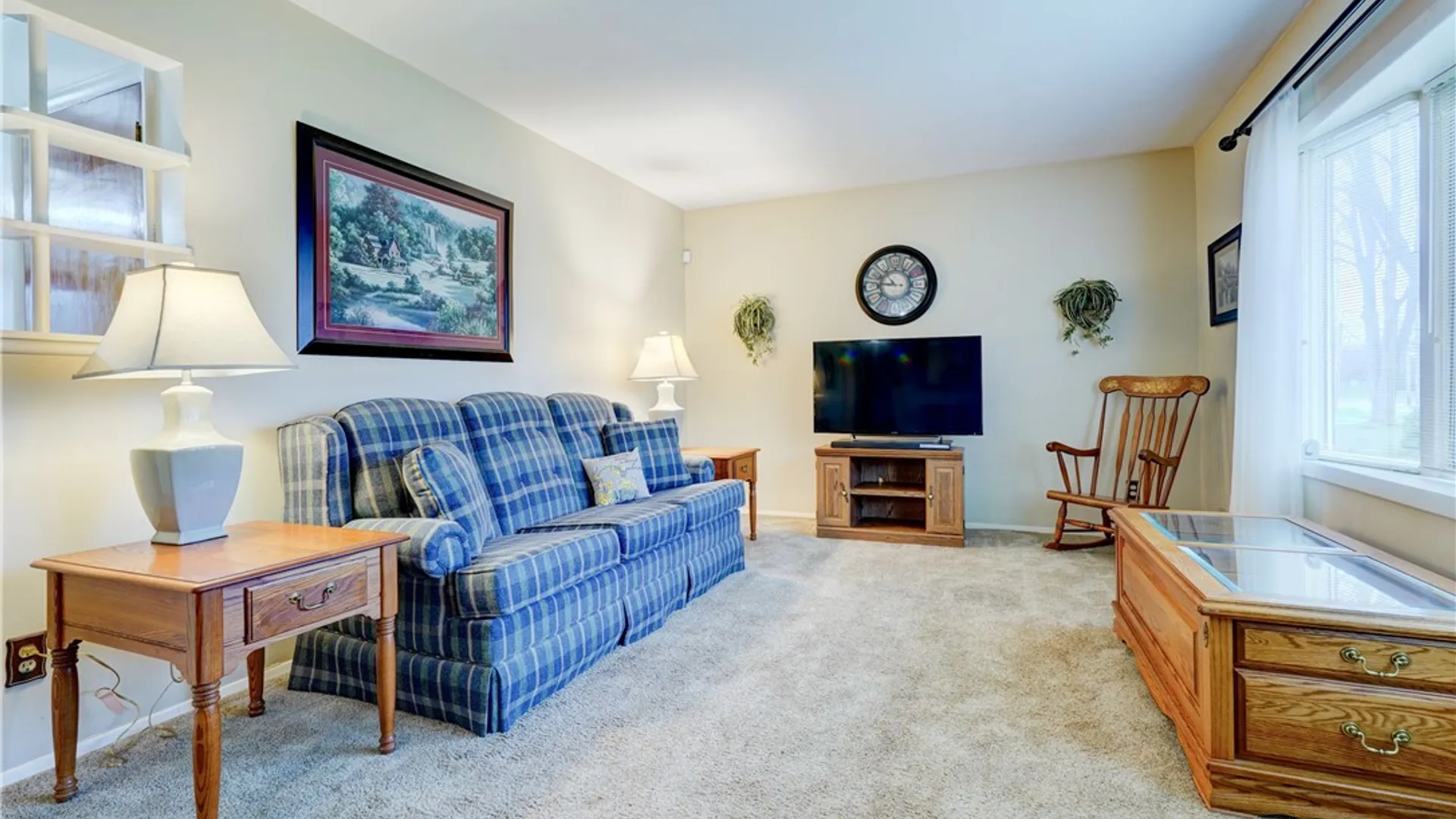 Property at 18 Palo Alto Drive, Henrietta, NY 14623 5