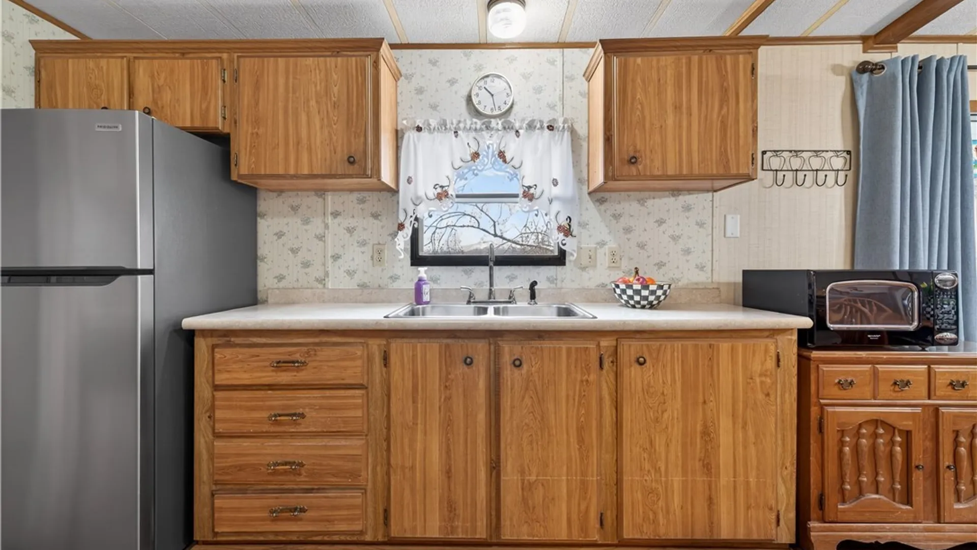 Property at 85 Hamilton Street, Elbridge, NY 13080 11