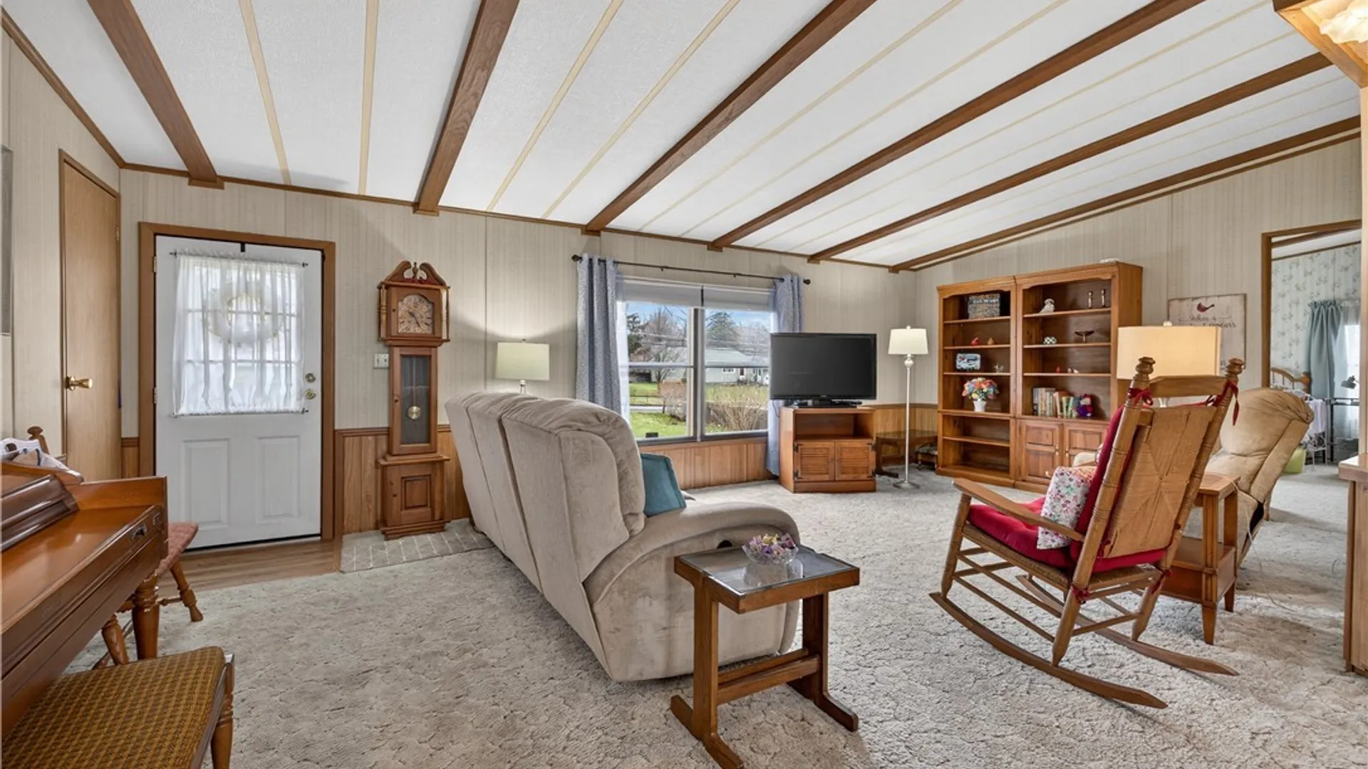 Property at 85 Hamilton Street, Elbridge, NY 13080 3