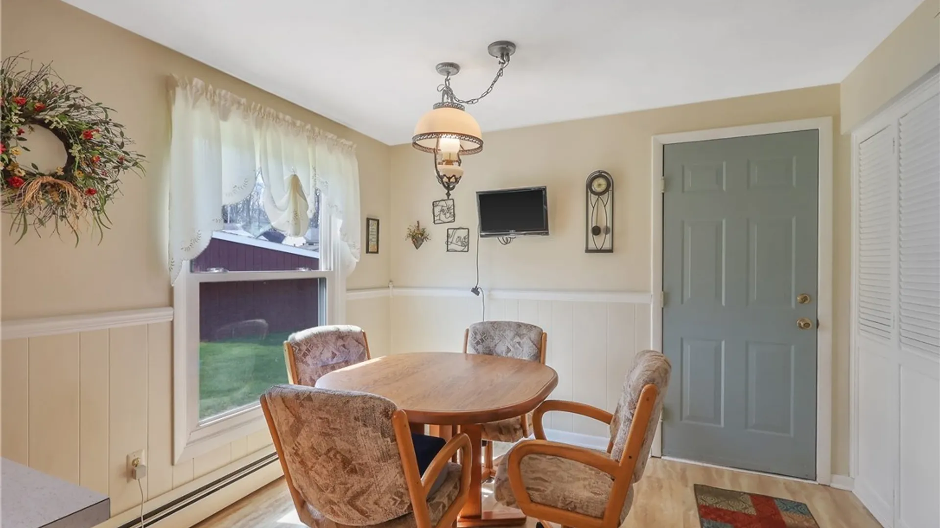 Property at 4868 Juneway Drive, Salina, NY 13088 16