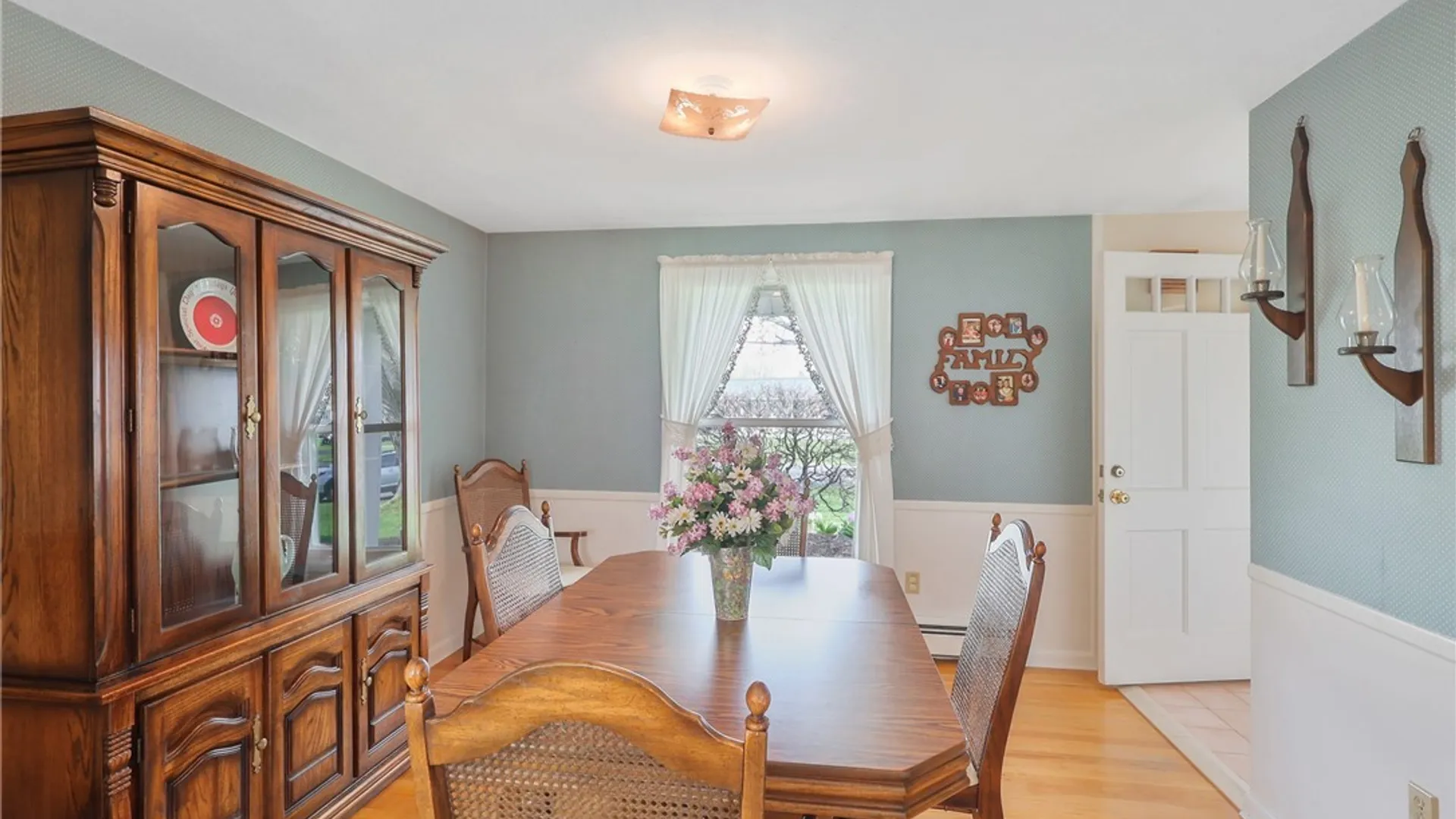 Property at 4868 Juneway Drive, Salina, NY 13088 9