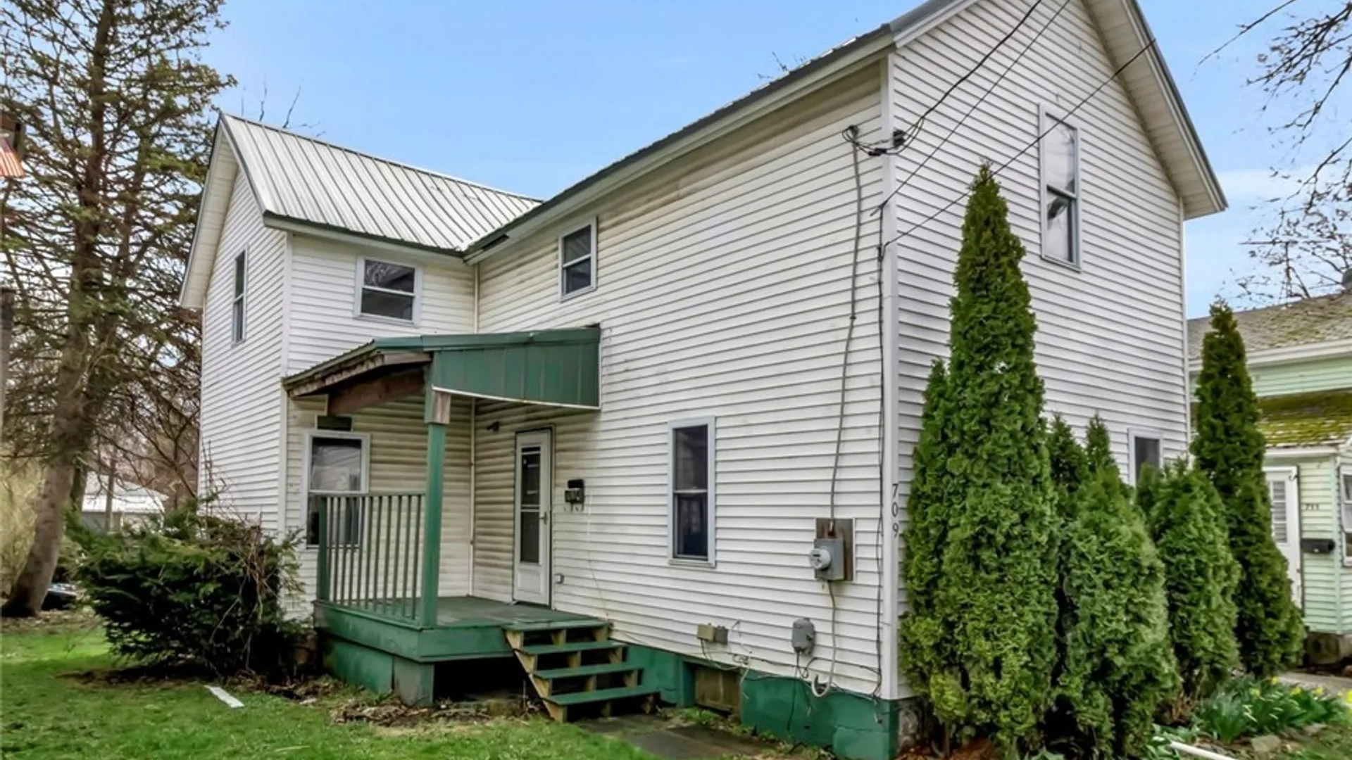 Property at 709 Gwinn Street, Shelby, NY 14103 3