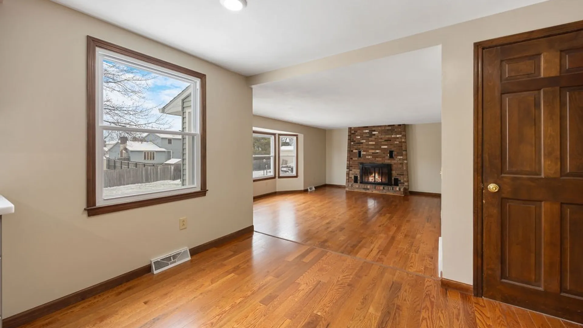 Property at 4957 Look Kinney Circle, Clay, NY 13088 19