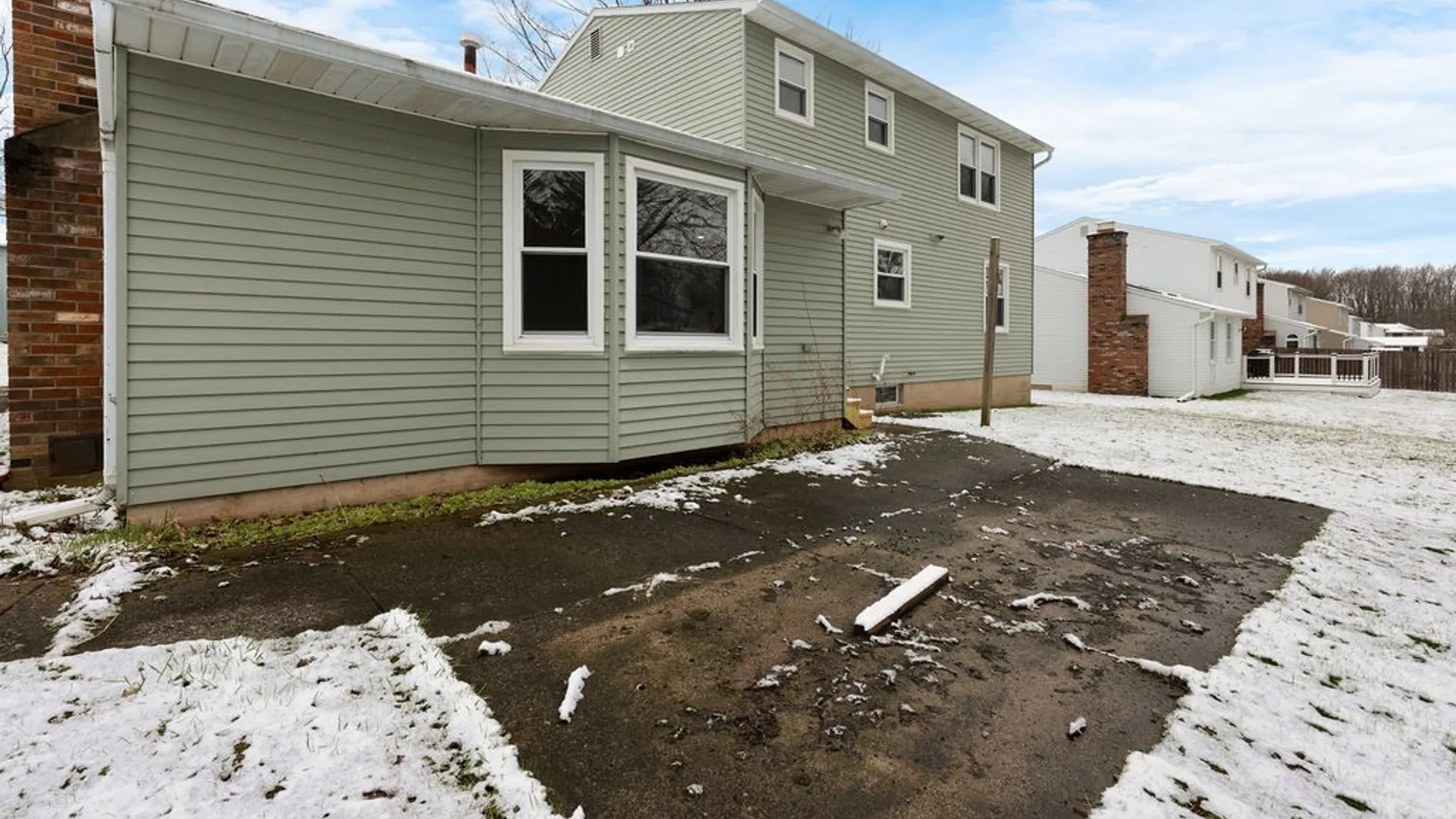 Property at 4957 Look Kinney Circle, Clay, NY 13088 40