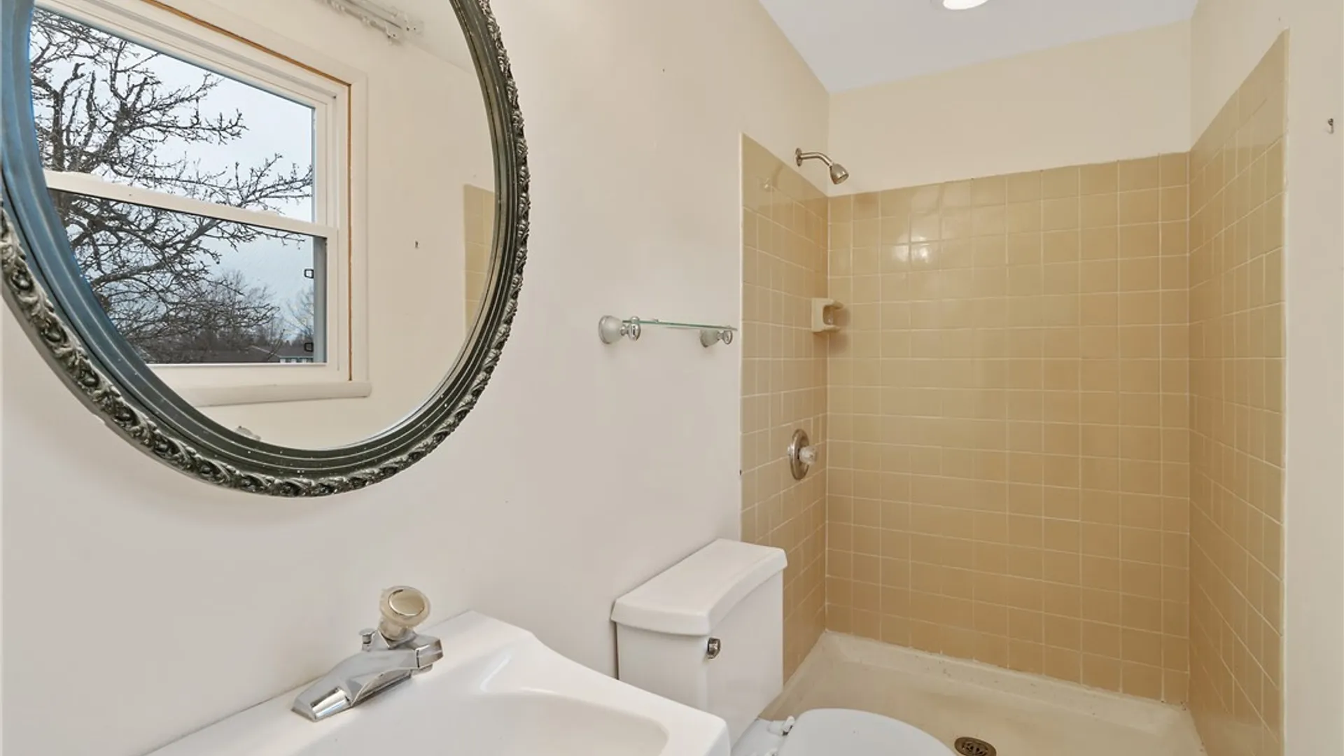 Property at 5984 Darby Road, Cicero, NY 13039 21