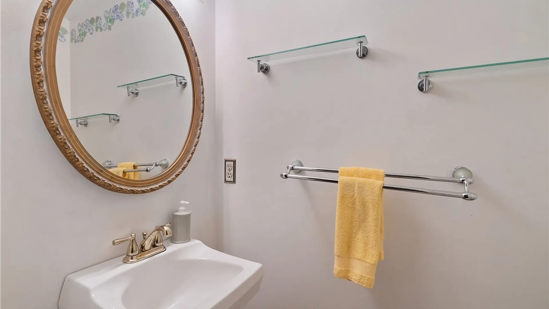 Property at 5984 Darby Road, Cicero, NY 13039 7