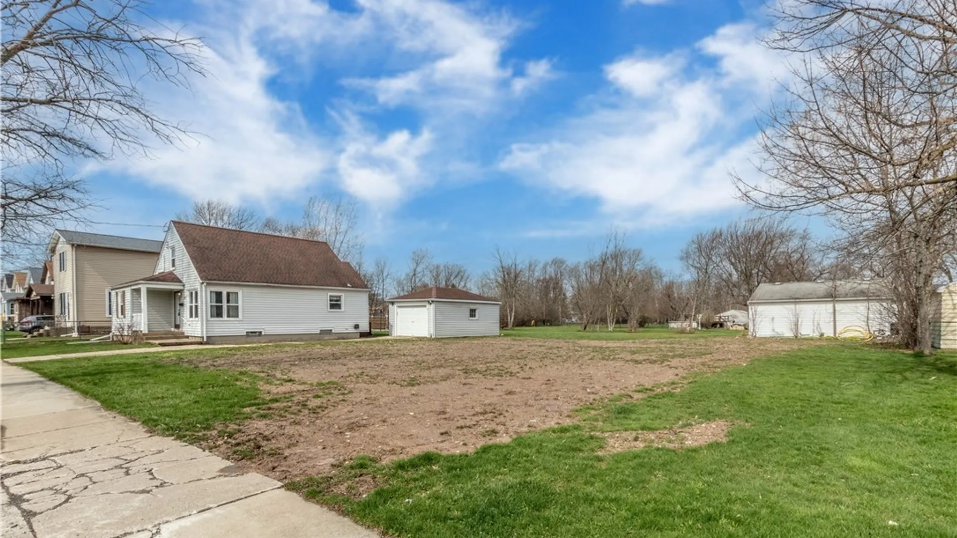 Property at 20 Erie Street, Tonawanda, NY 14150 46