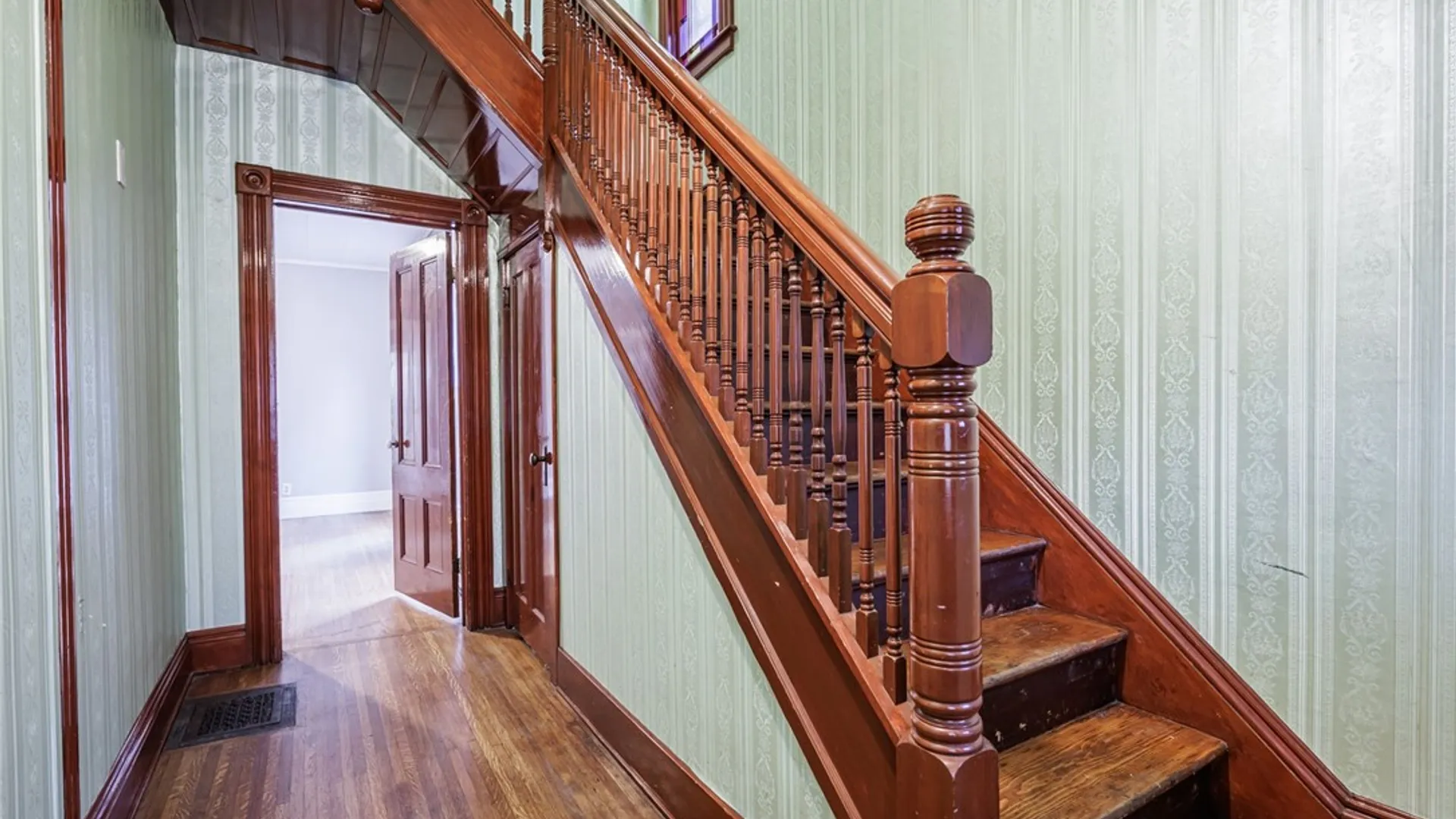 Property at 78 Boardman Street, Rochester, NY 14607 8