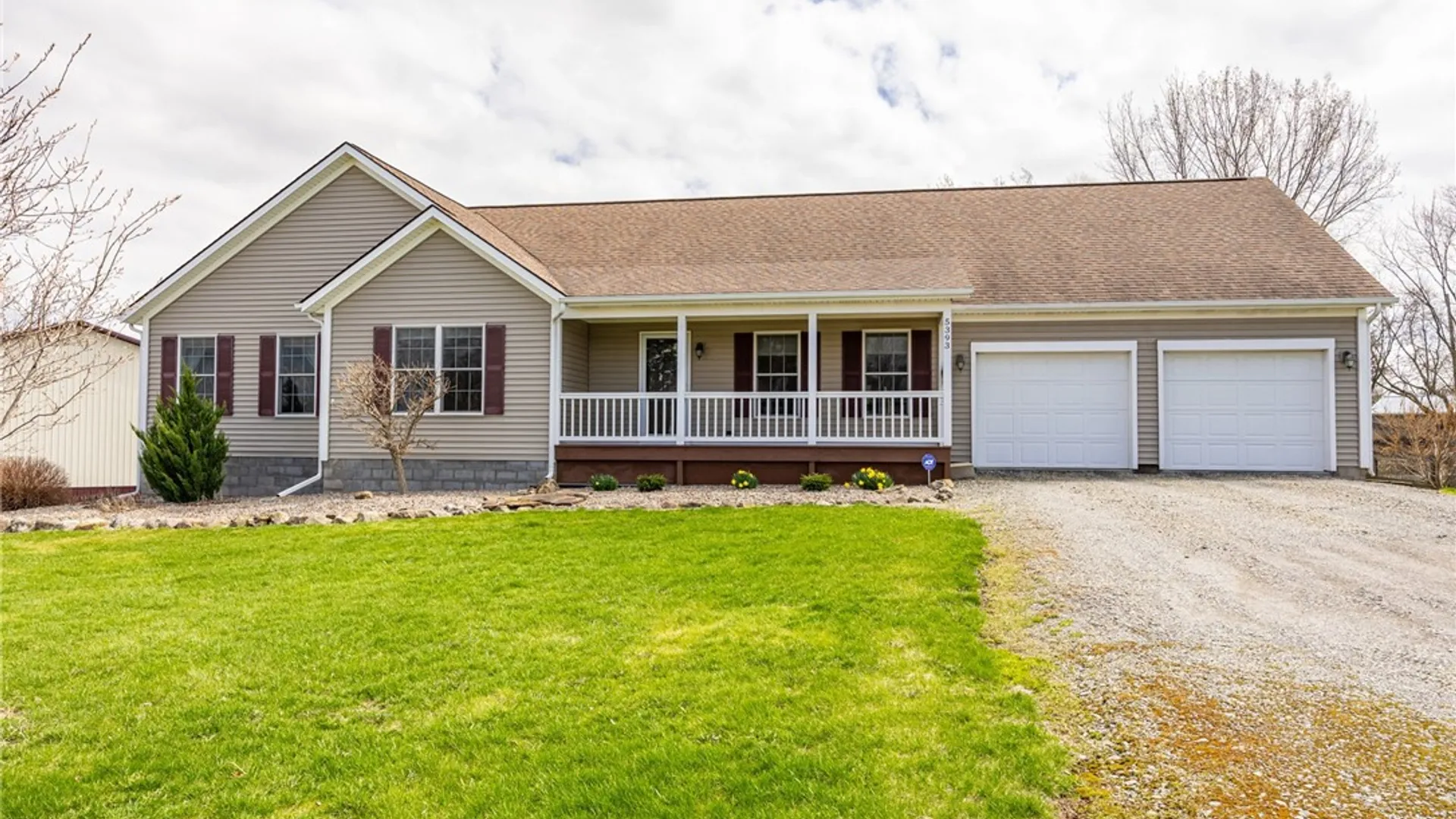 Property at 5393 Holley Byron Road, Clarendon, NY 14470 4