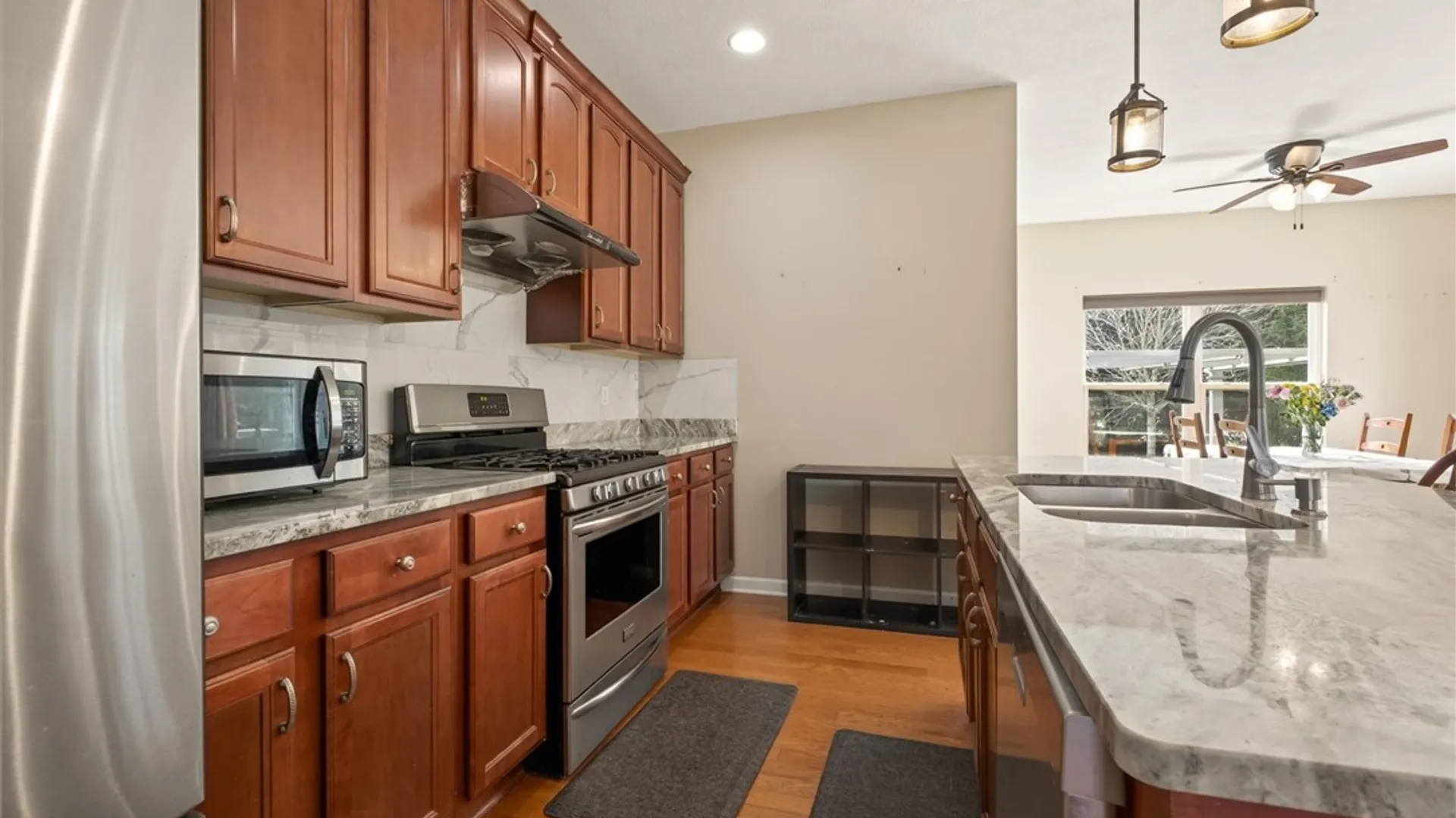 Property at 111 York Bay, Henrietta, NY 14586 16