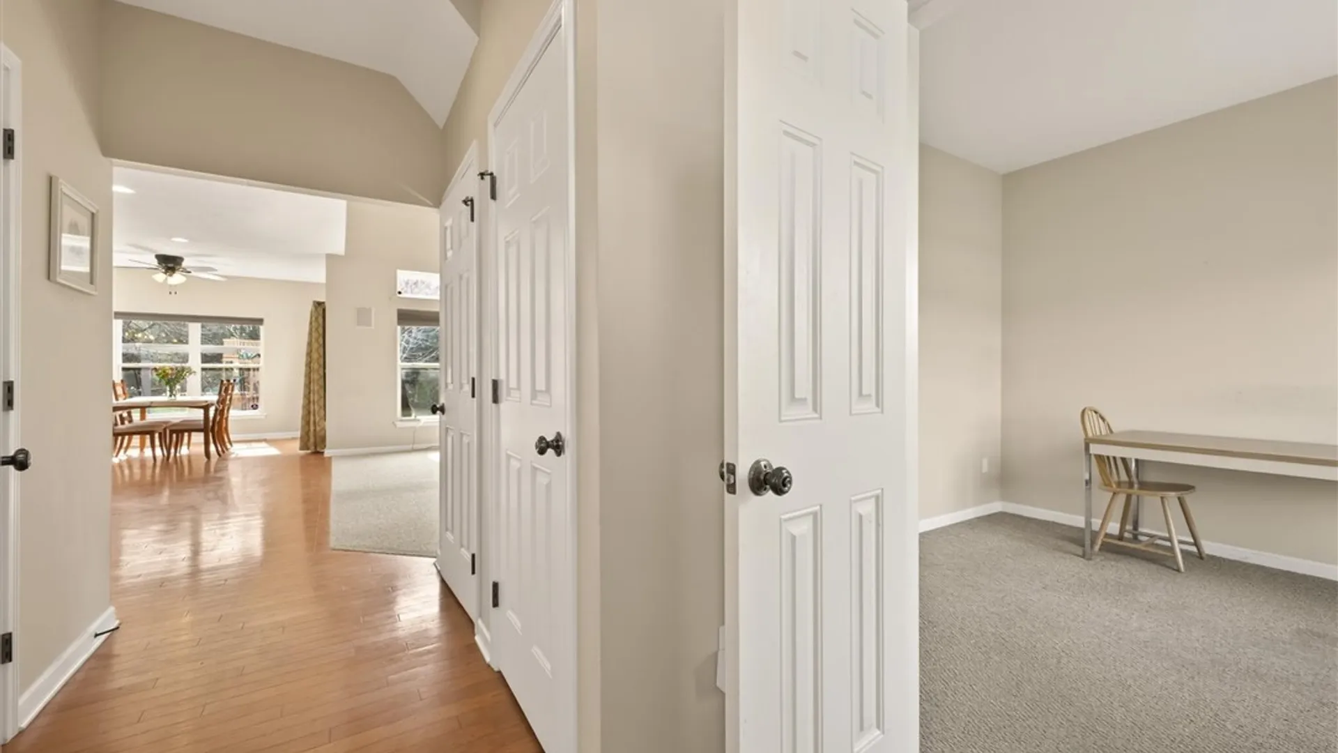 Property at 111 York Bay, Henrietta, NY 14586 3