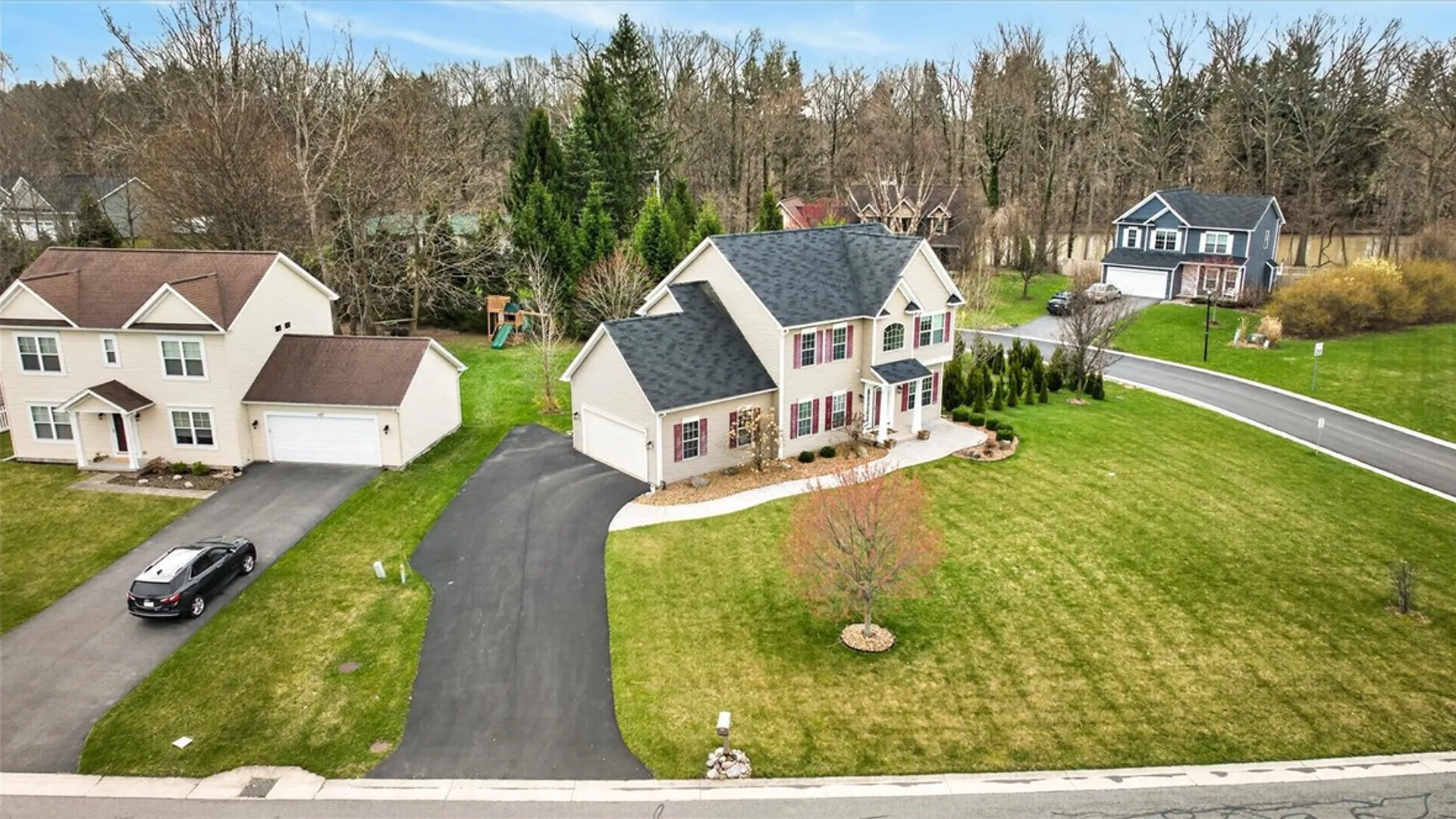 Property at 111 York Bay, Henrietta, NY 14586 38