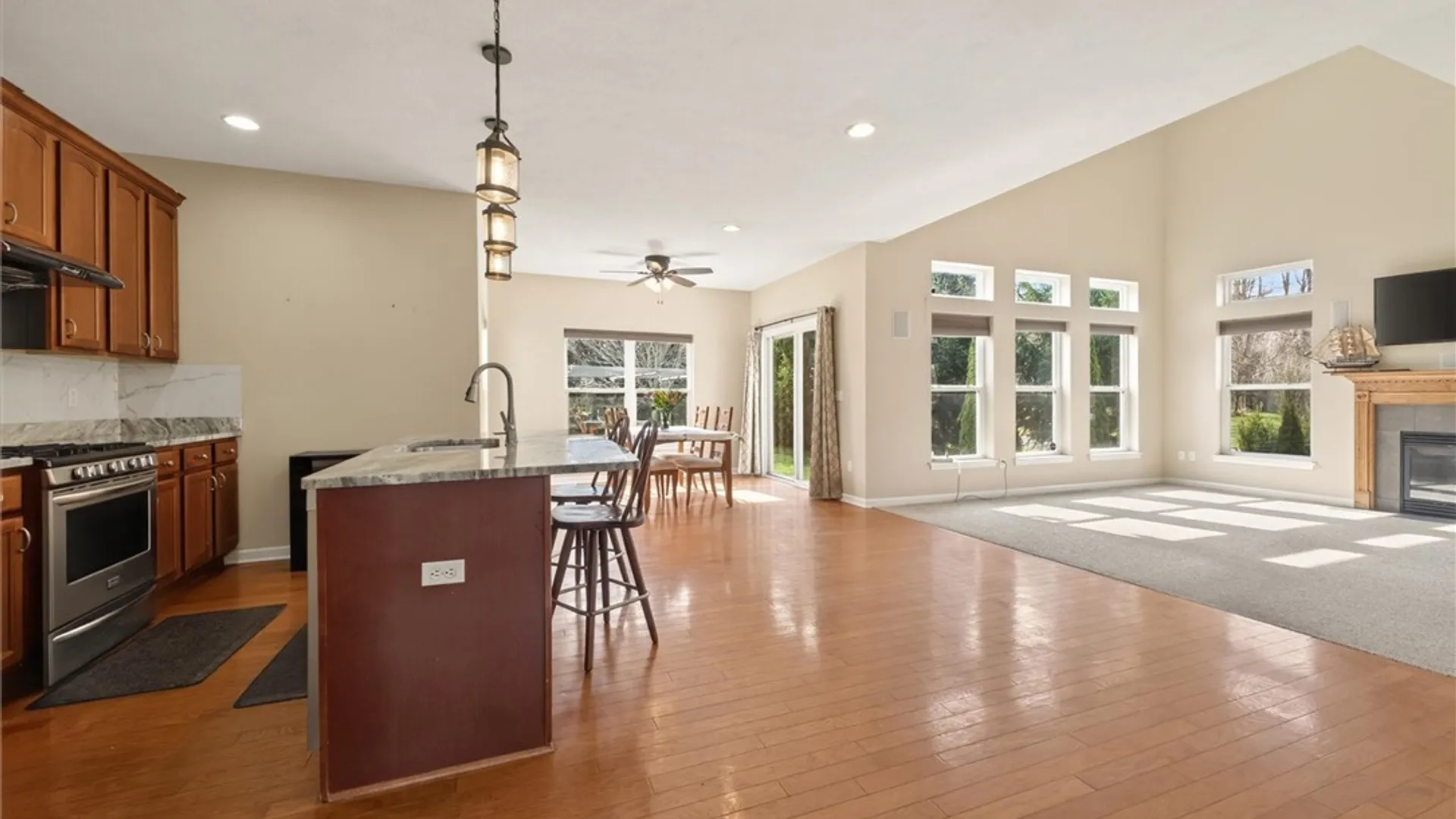 Property at 111 York Bay, Henrietta, NY 14586 7