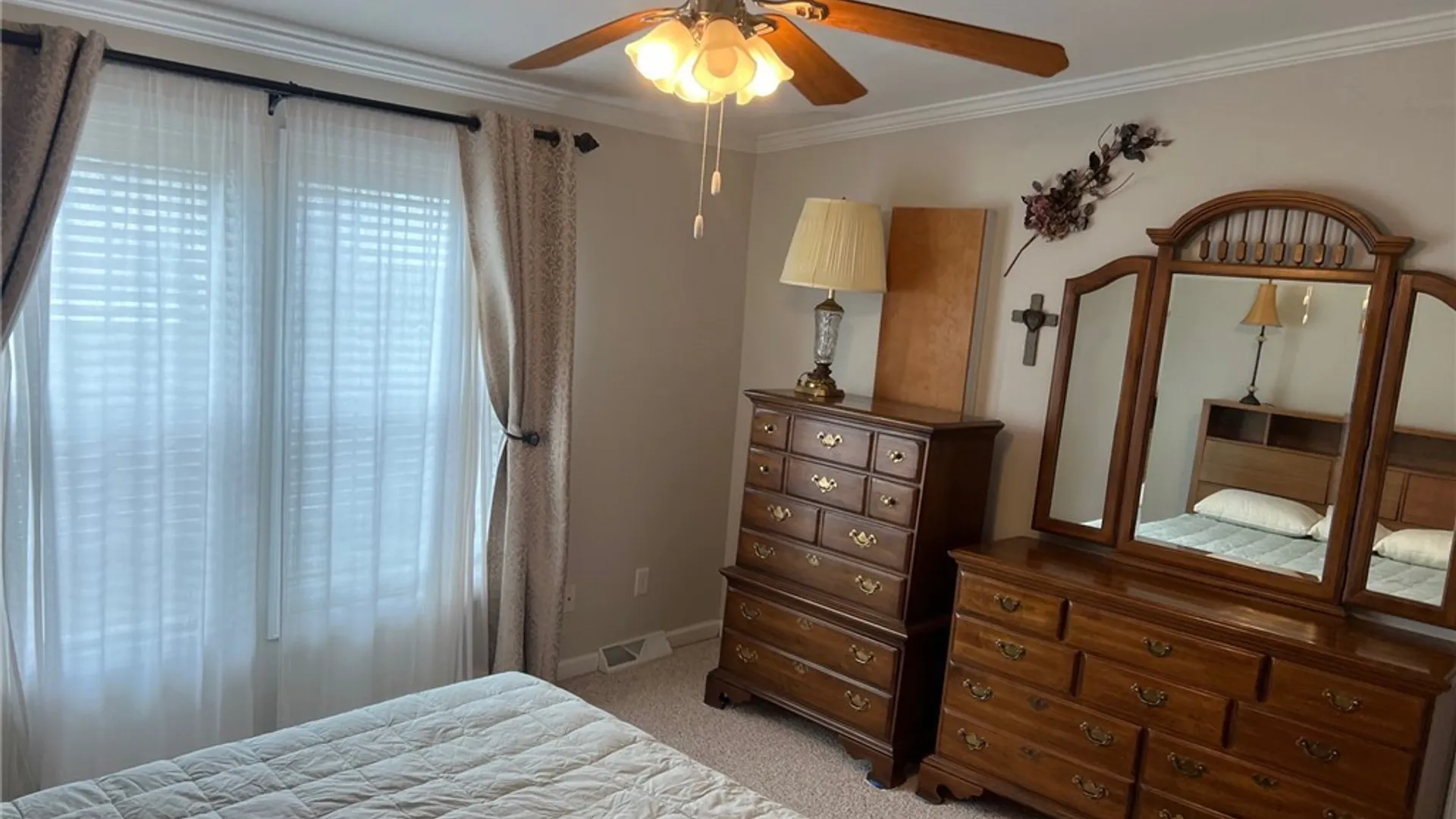 Property at 8 MAJESTIC LN, New Hartford, NY 13413 22