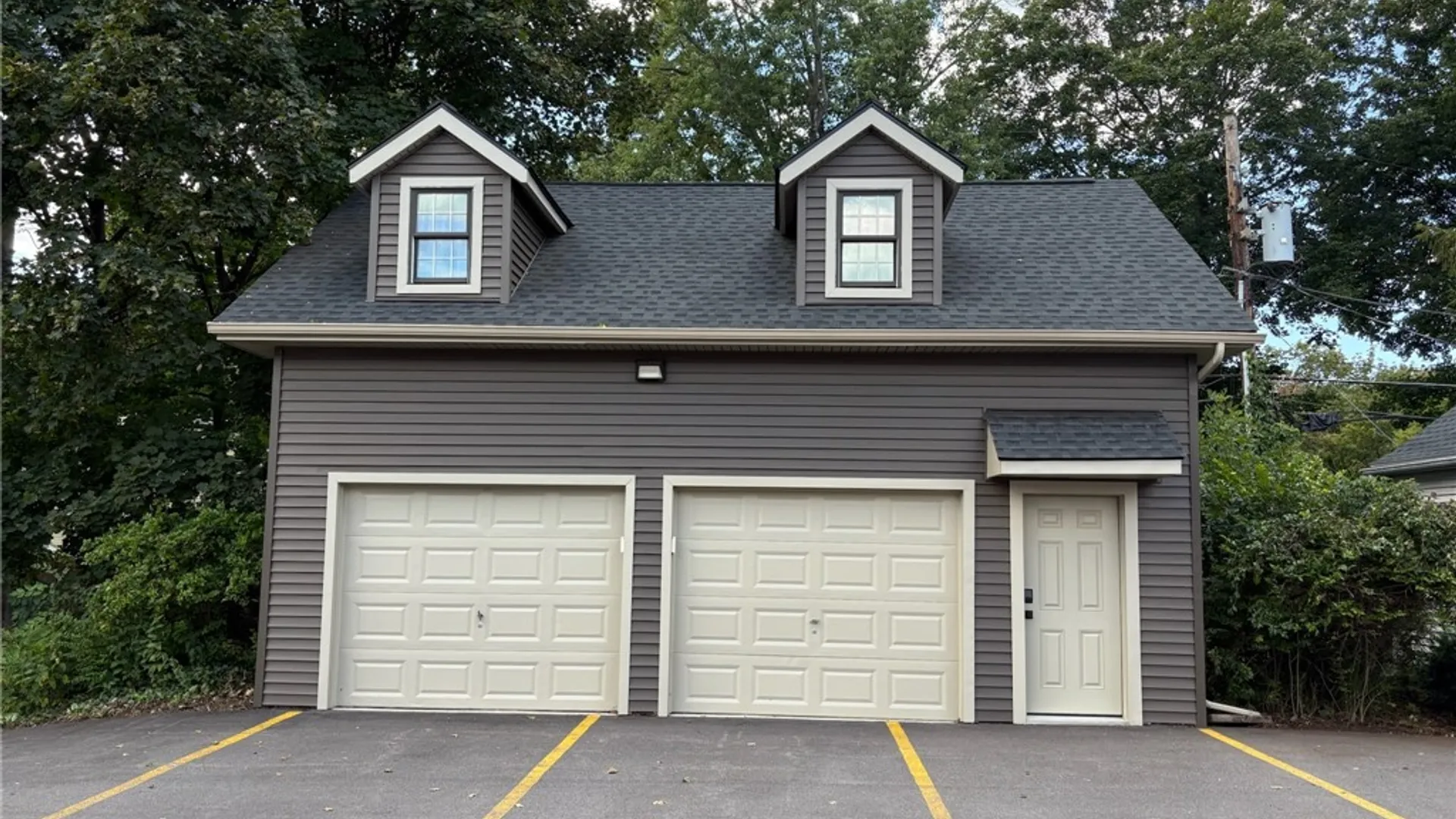 Property at 1507 Monroe Avenue, Brighton, NY 14618 33