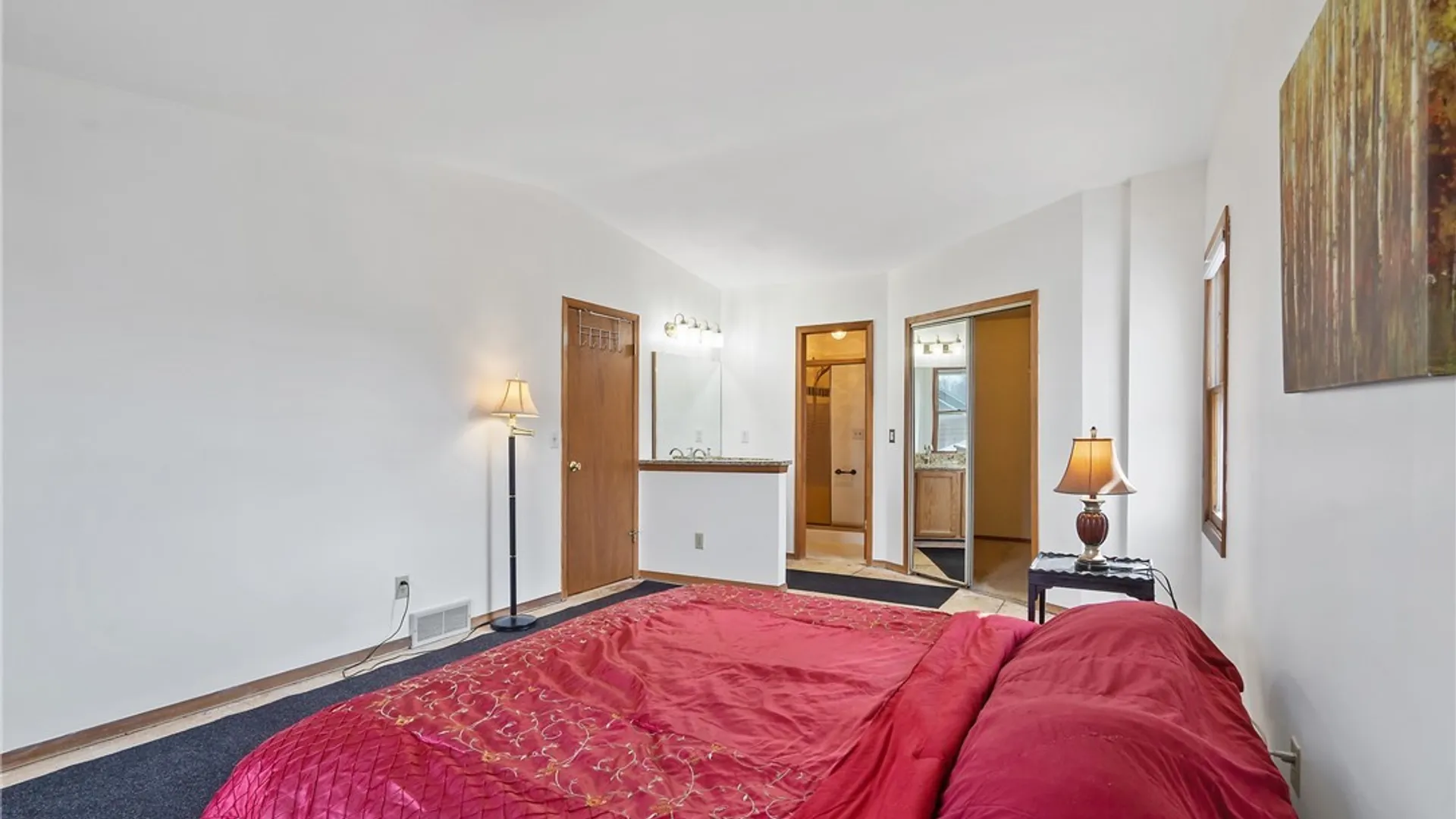 Property at 105 Mercury Circle, Salina, NY 13088 22