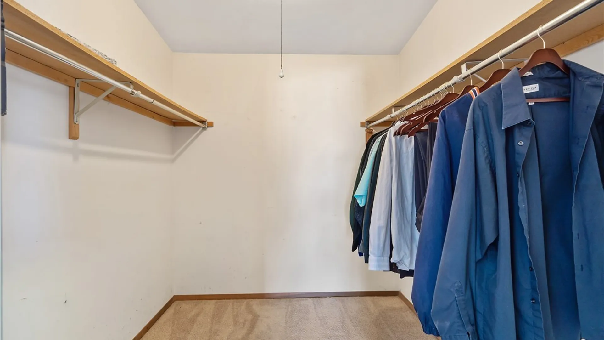 Property at 105 Mercury Circle, Salina, NY 13088 23