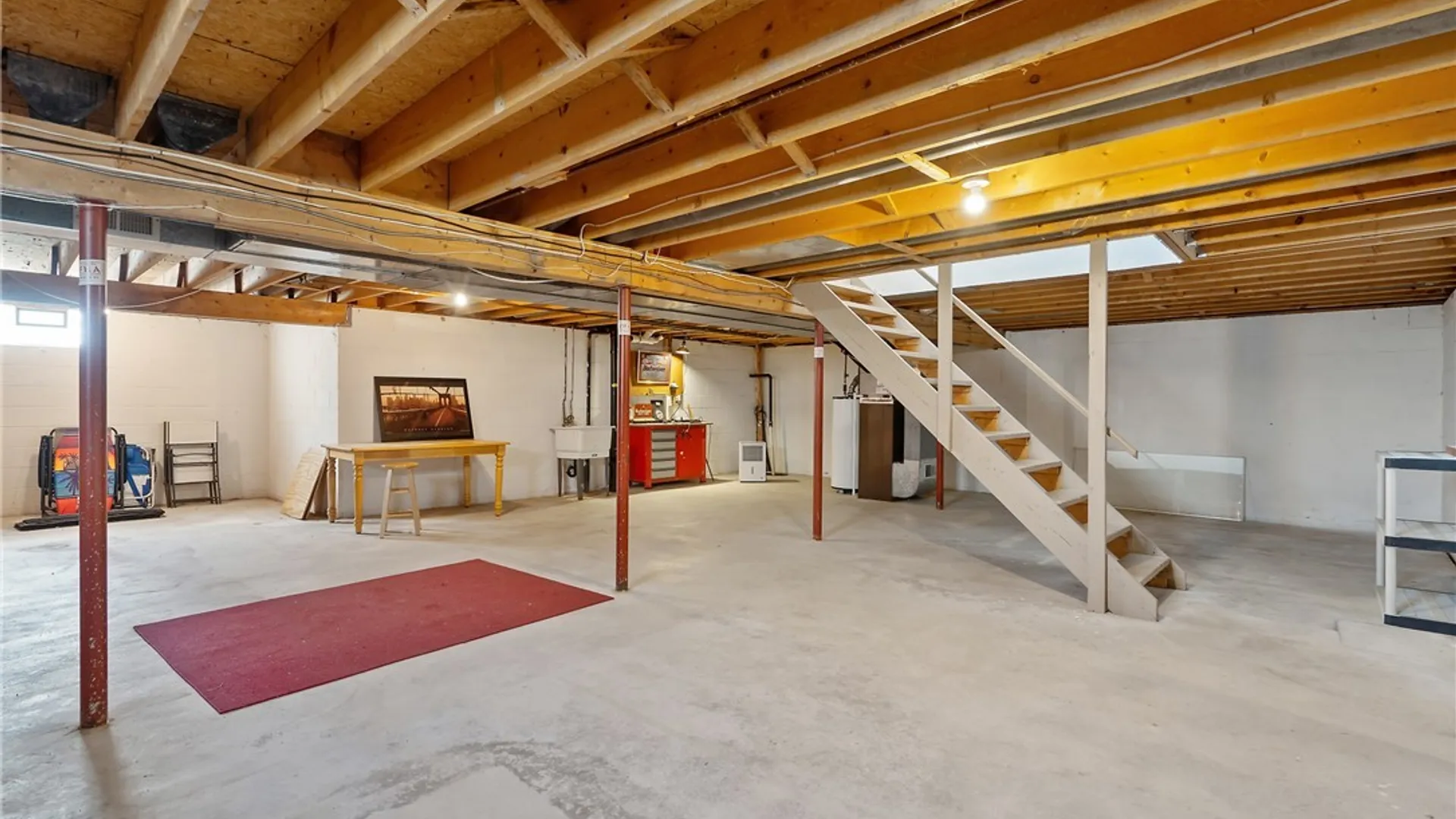 Property at 105 Mercury Circle, Salina, NY 13088 33