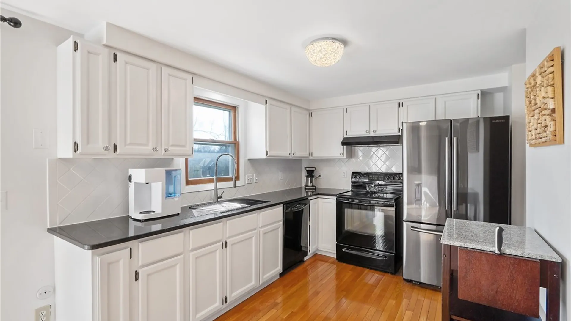 Property at 105 Mercury Circle, Salina, NY 13088 8