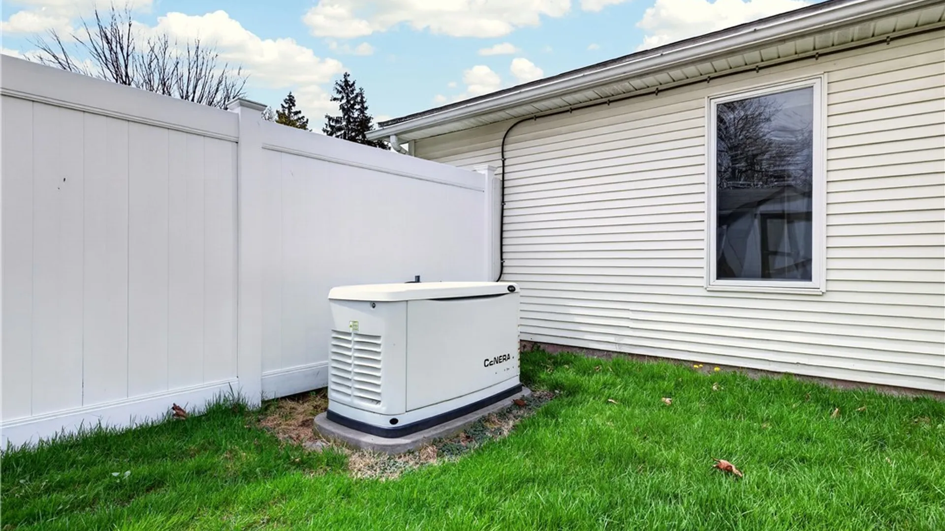 Property at 31 Albert Street, Cheektowaga, NY 14043 8