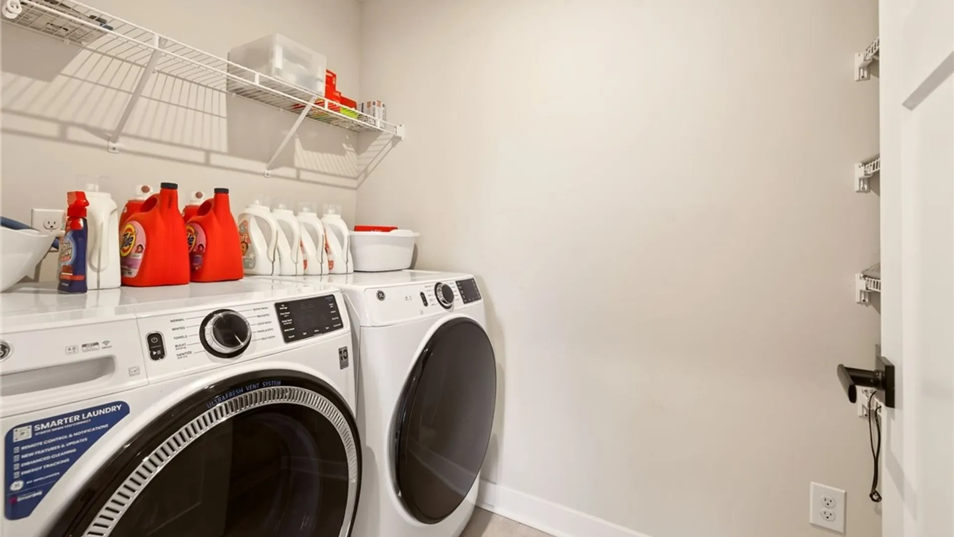 Property at 47 Robert Michaels Run, Penfield, NY 14526 24