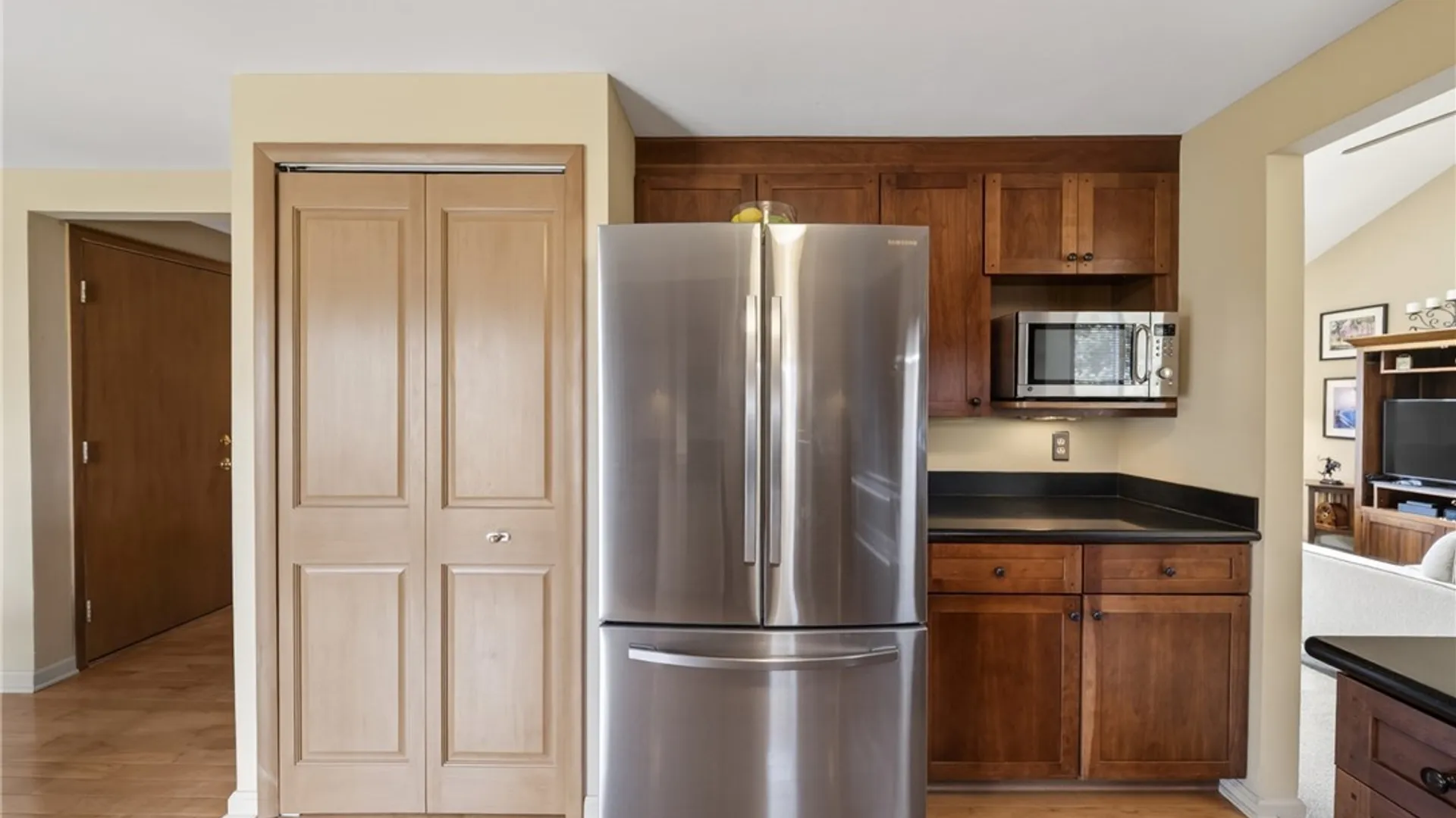 Property at 8598 Nazareth Drive, Cicero, NY 13039 6